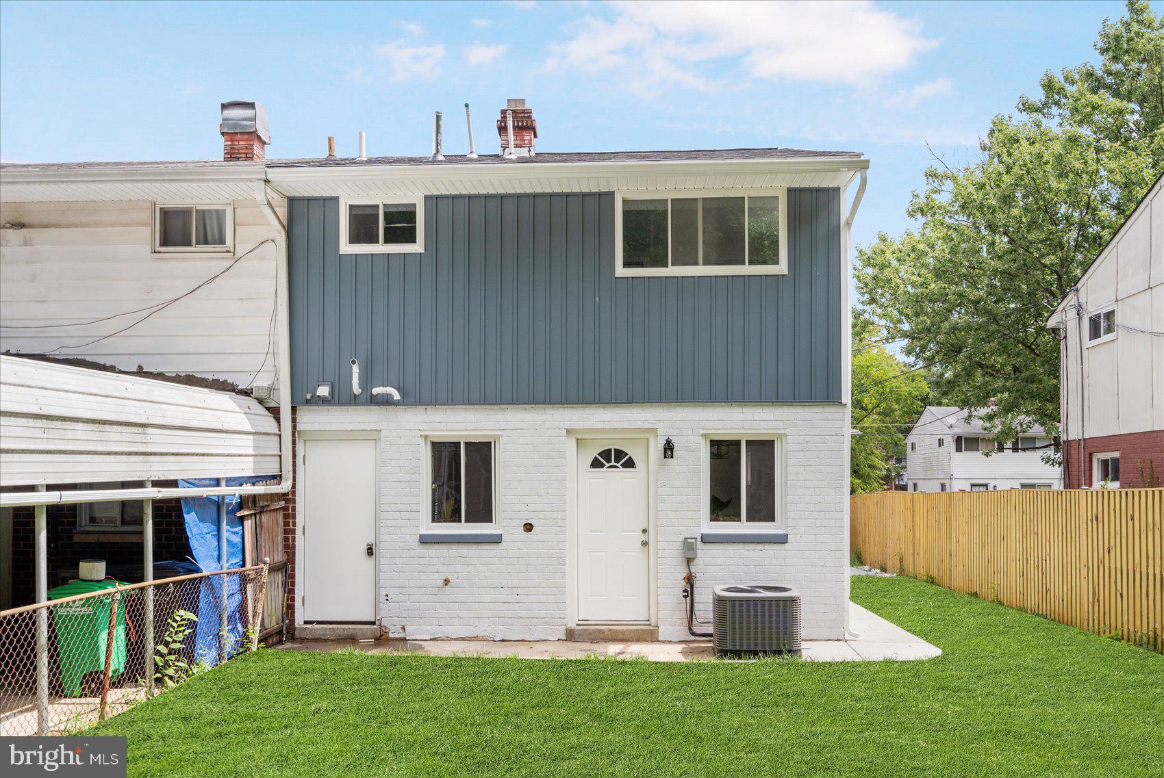 NORTH ENGLEWOOD - Residential