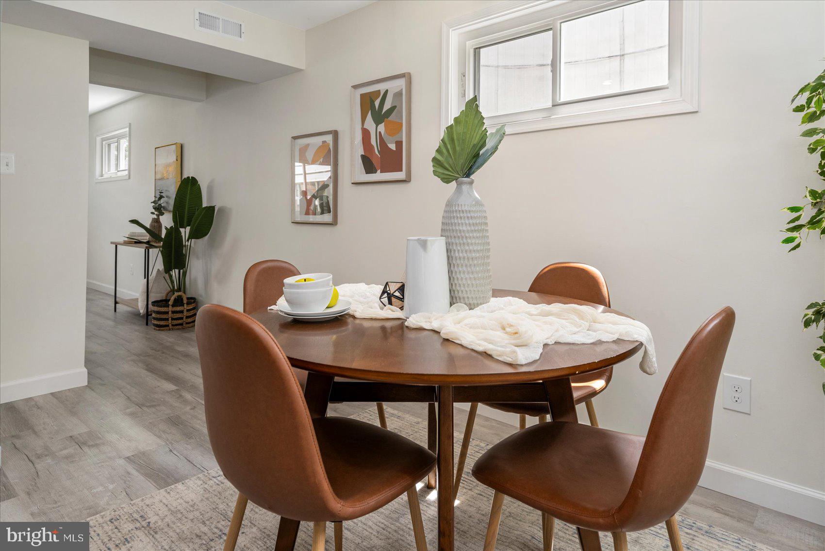 NORTH ENGLEWOOD - Residential