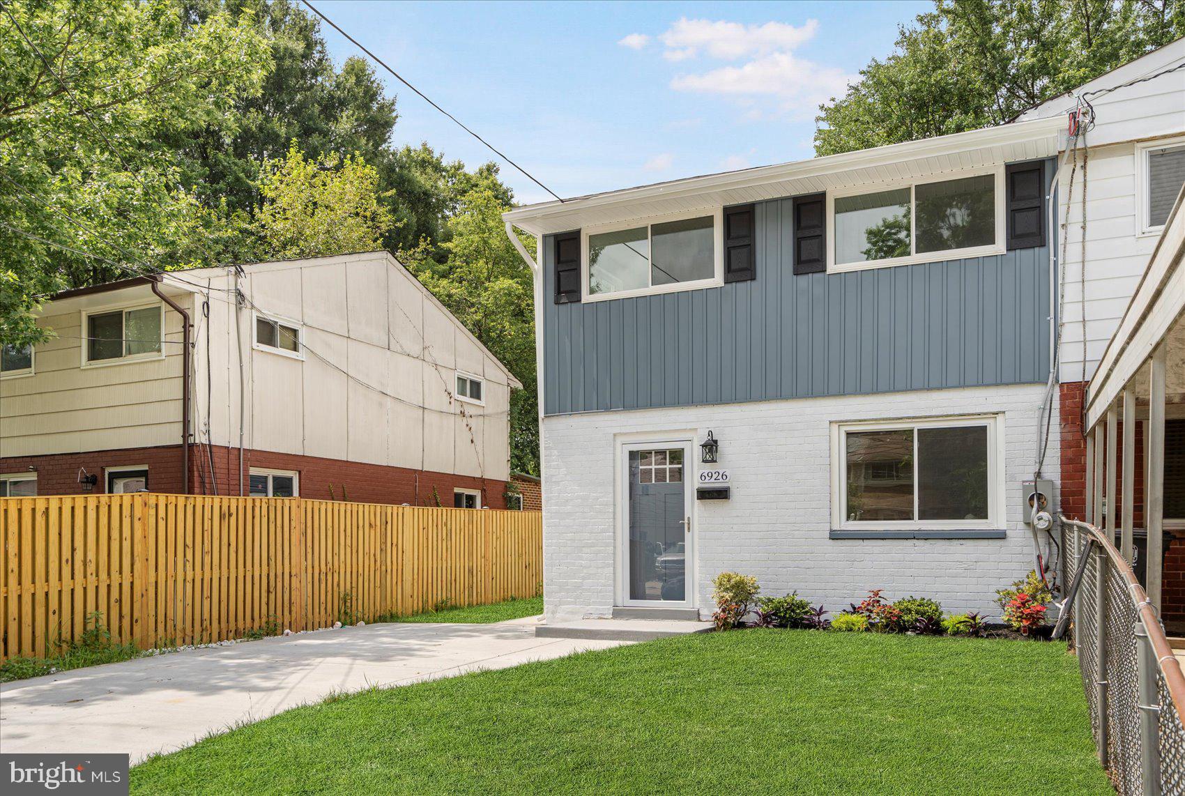 NORTH ENGLEWOOD - Residential