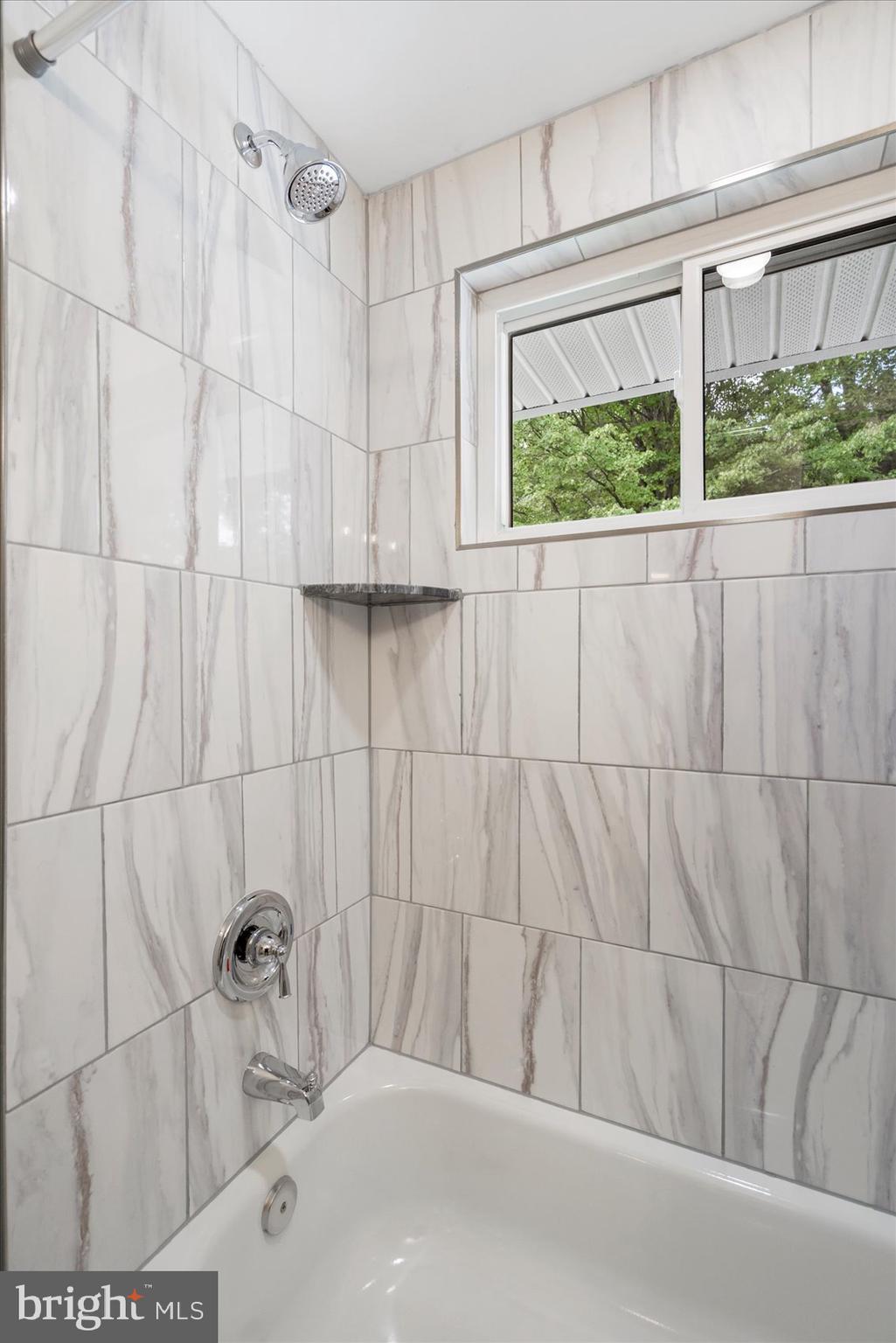 NORTH ENGLEWOOD - Residential