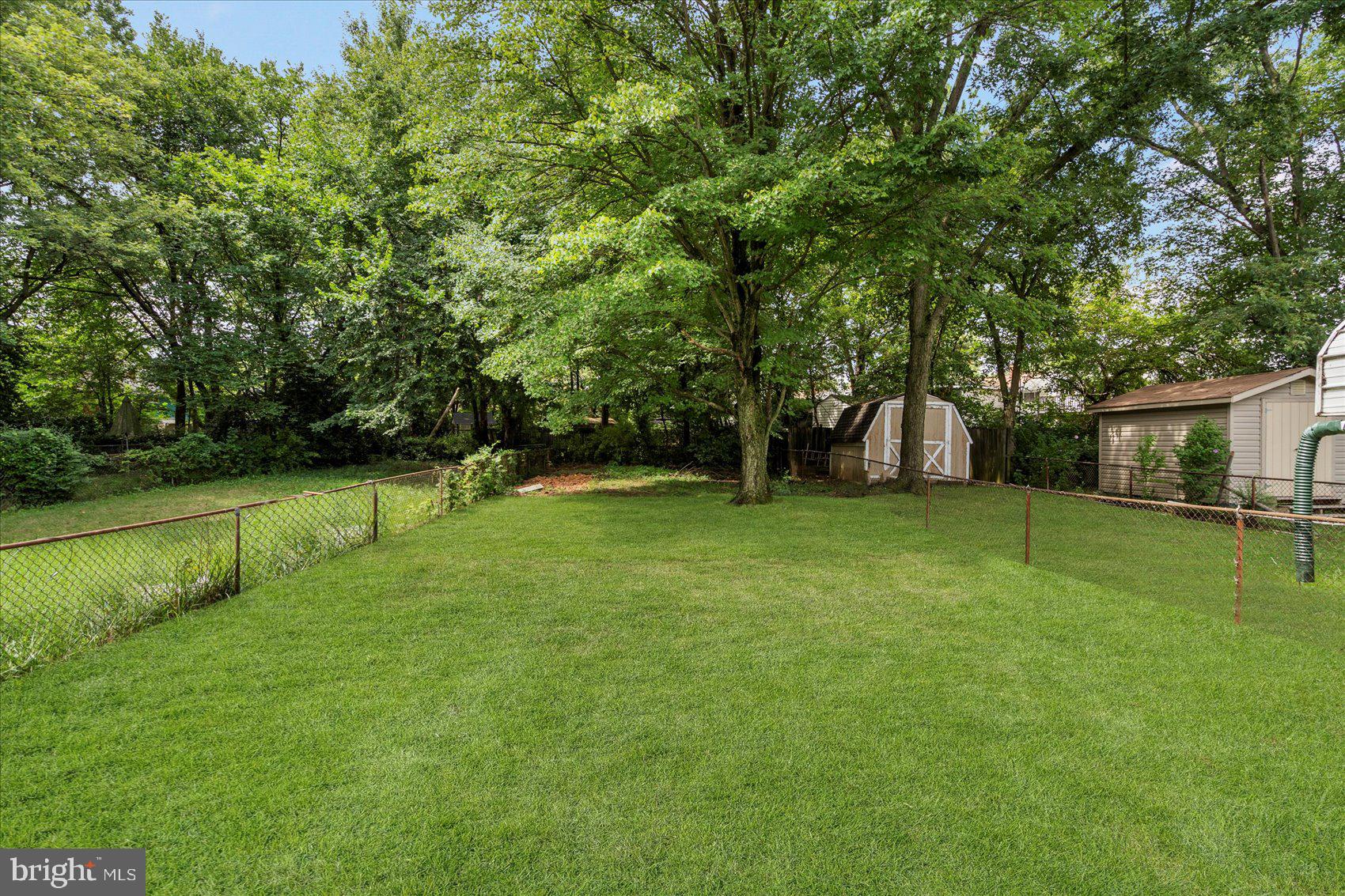 NORTH ENGLEWOOD - Residential