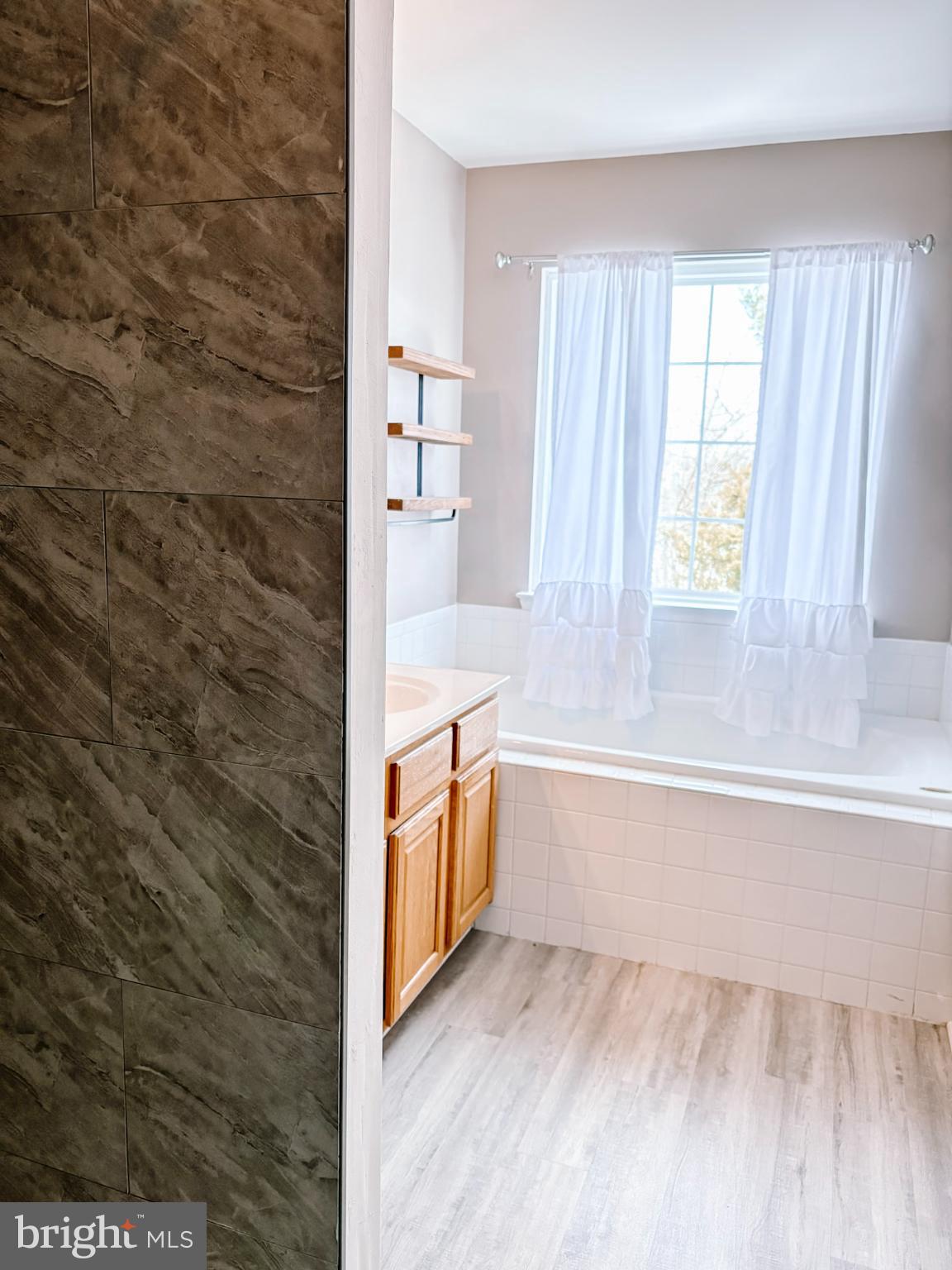 BEALETON STATION - Residential