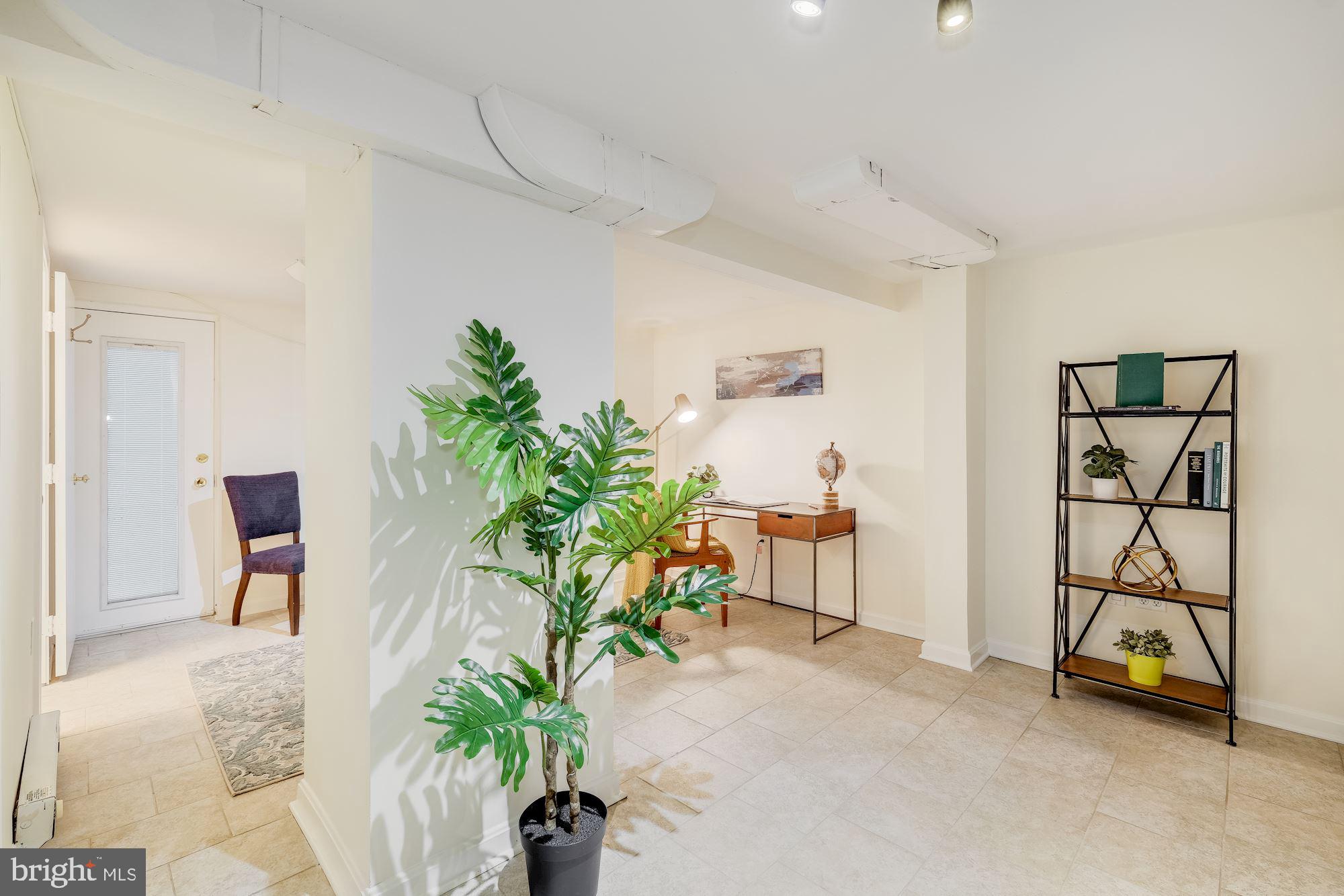 VIRGINIA VILLAGE - Residential