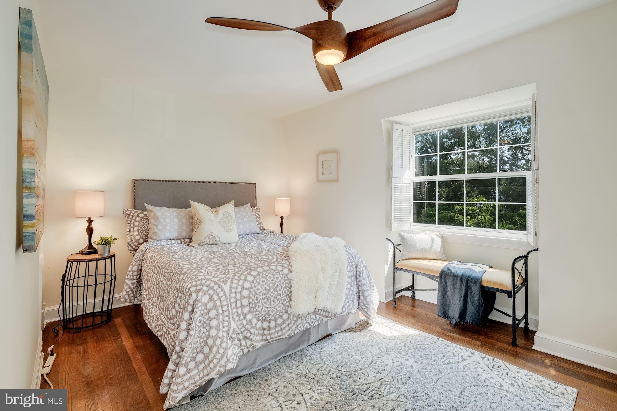 VIRGINIA VILLAGE - Residential