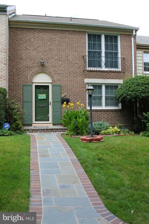 9896 CARDINAL FAIRFAX VA 22030