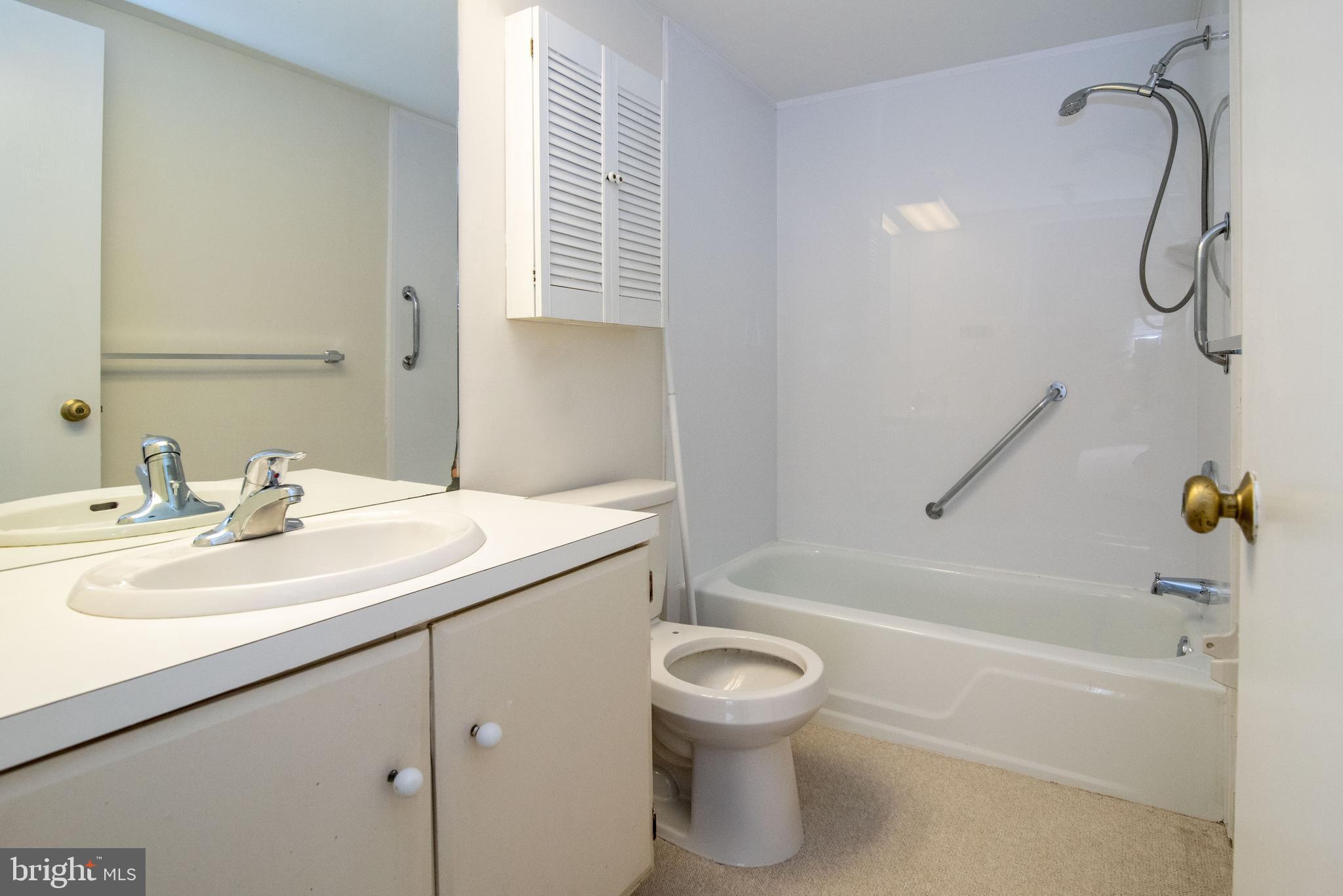 GLENHARDIE CONDOS - Residential