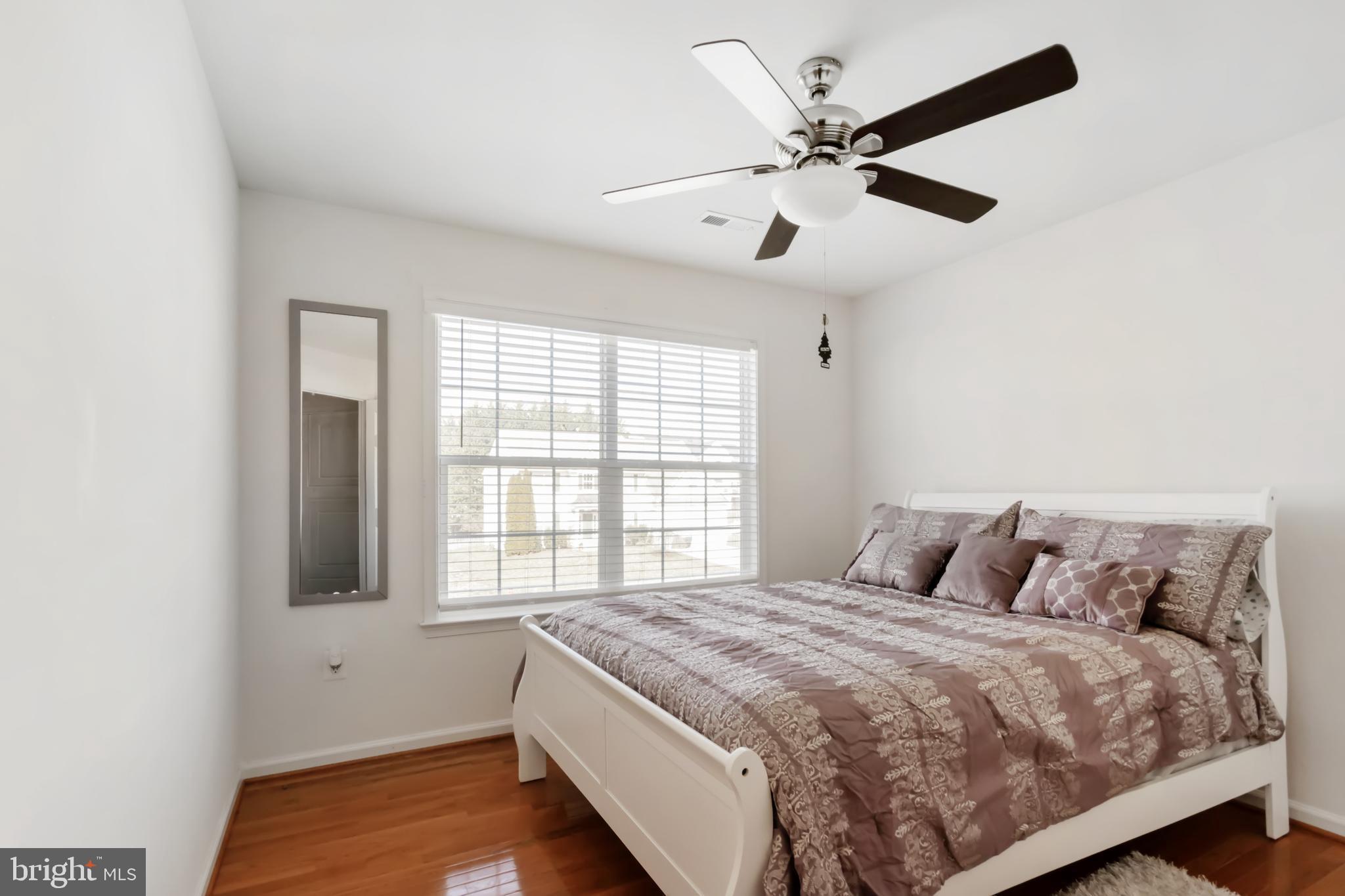 LEE'S CROSSING - Residential