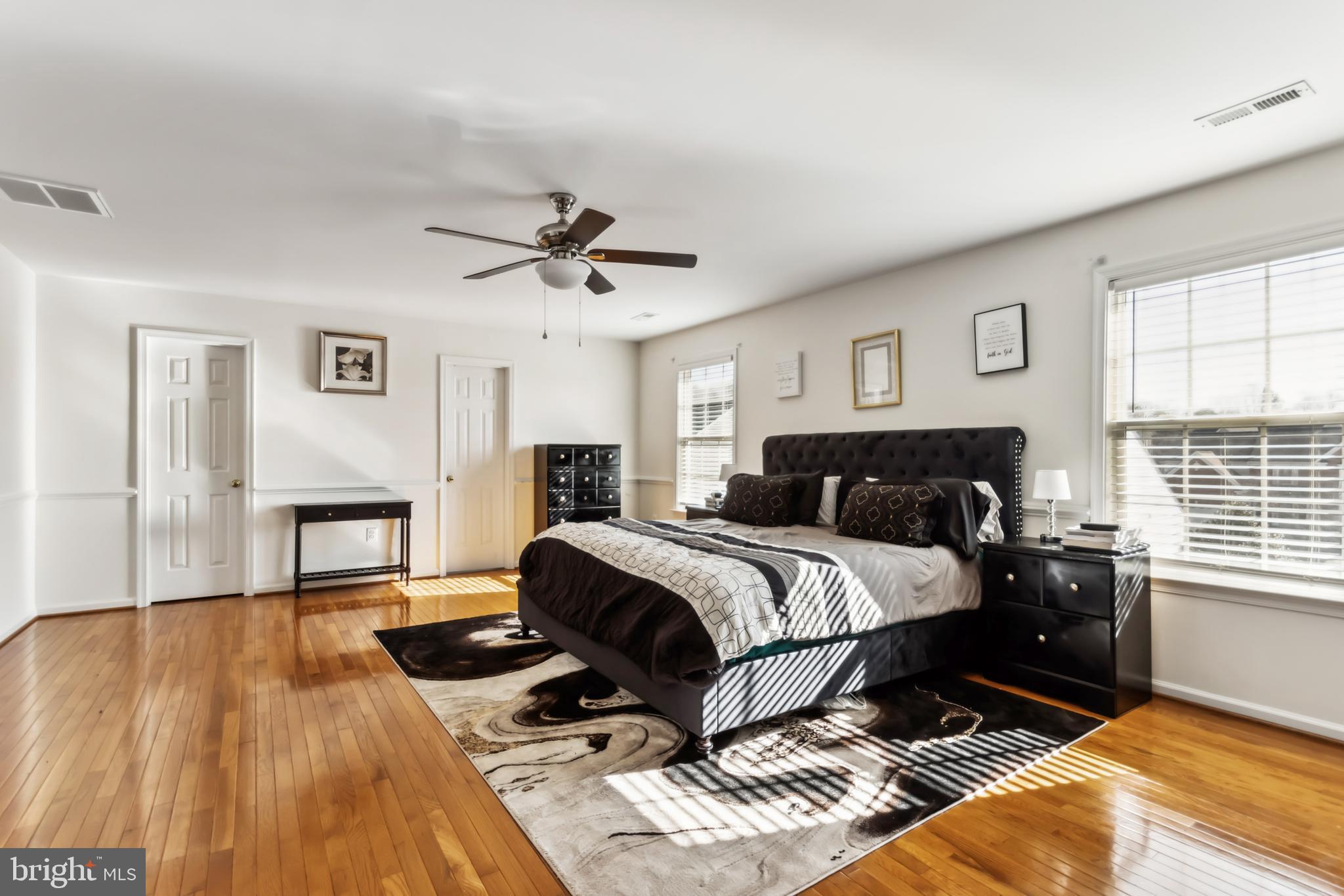 LEE'S CROSSING - Residential