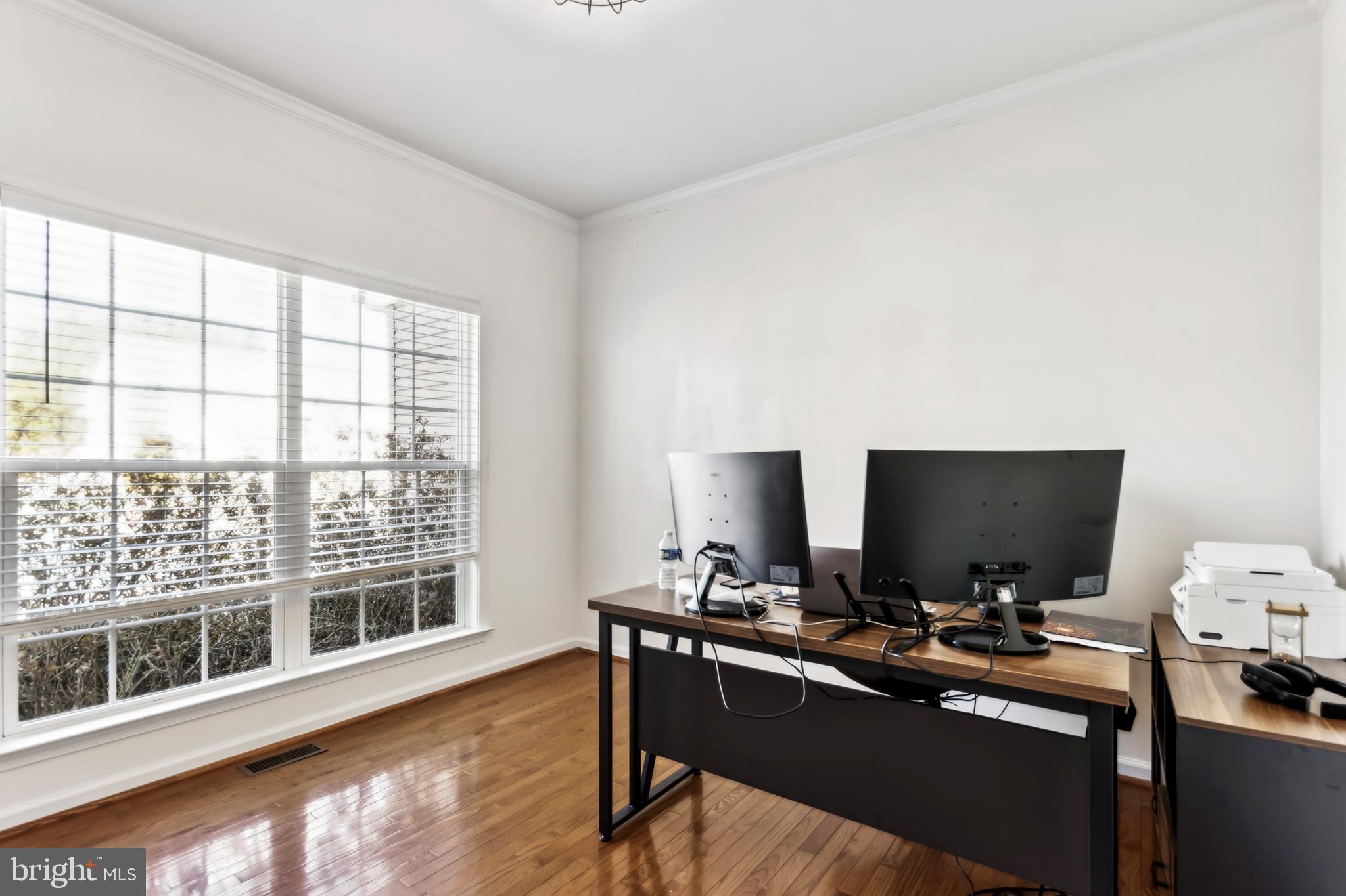 LEE'S CROSSING - Residential