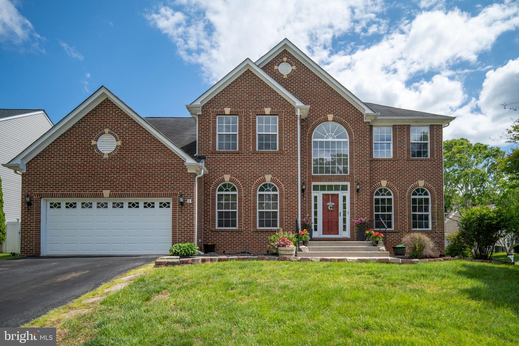 Photo 1 of 108 — 8 SAINT RICHARDS COURT, STAFFORD, VA 22556