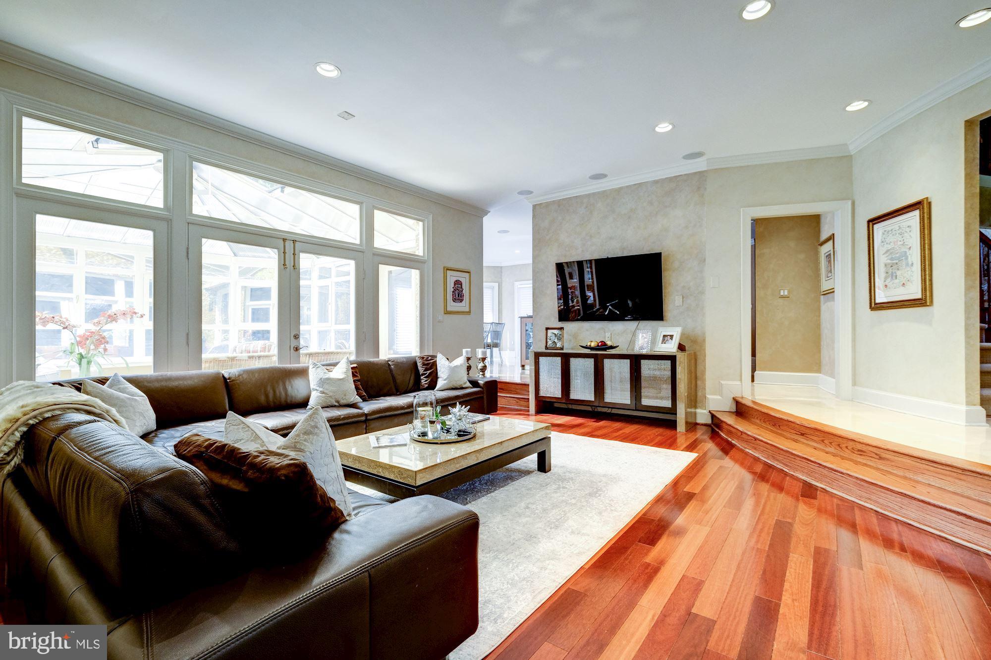 LAKE NORMANDY ESTATES - Residential