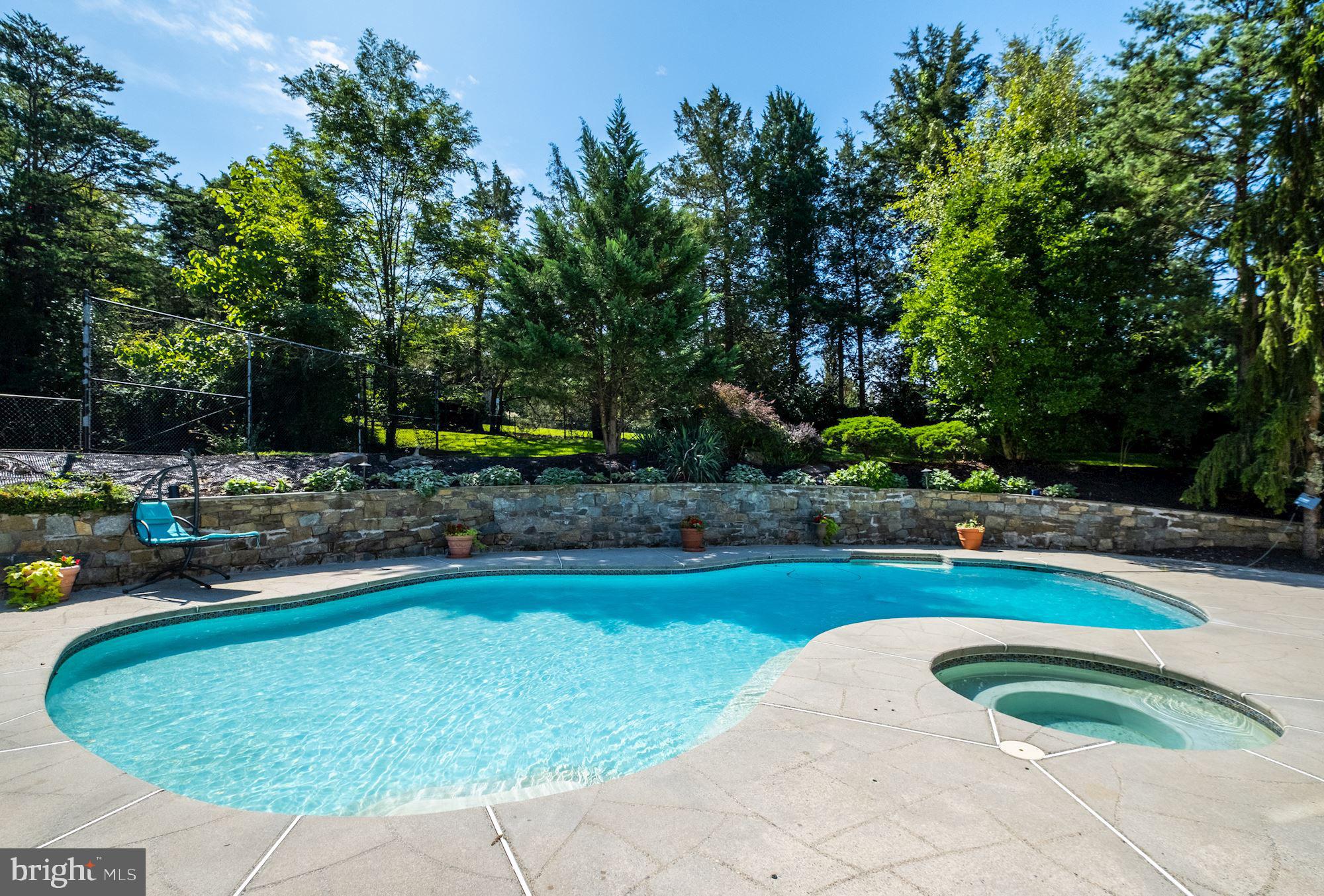 LAKE NORMANDY ESTATES - Residential