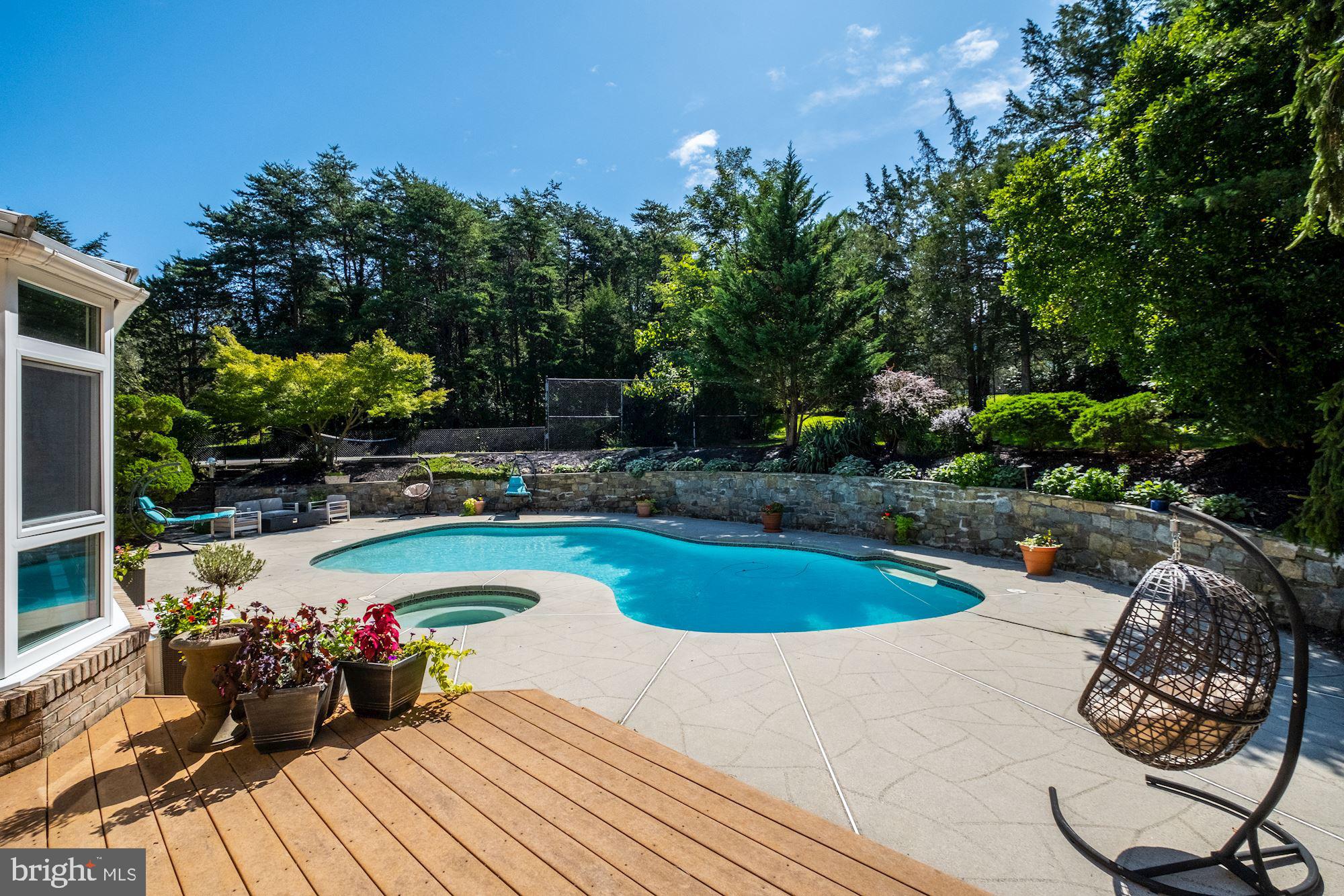 LAKE NORMANDY ESTATES - Residential