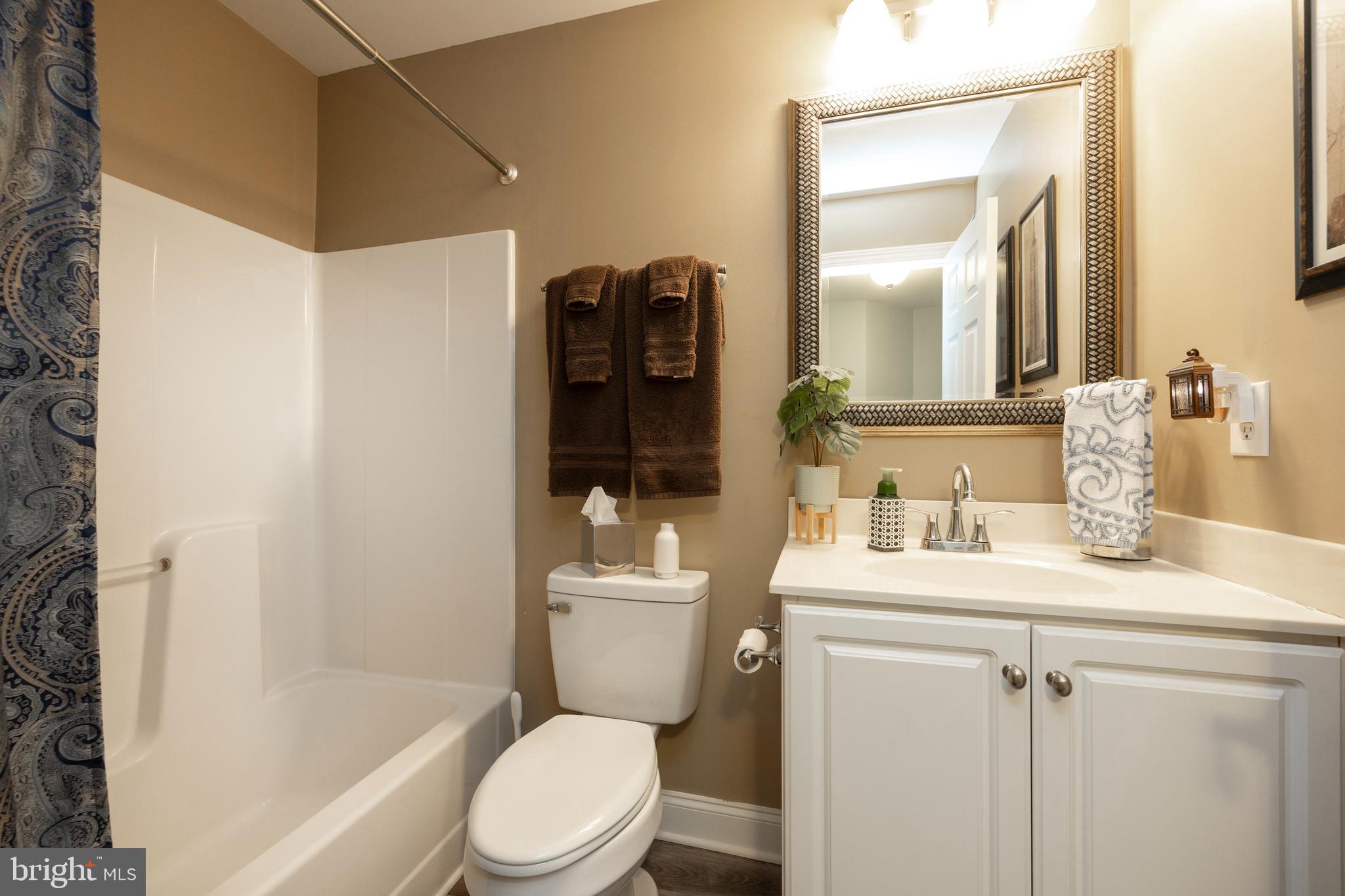 RED OAK FARMS - Residential