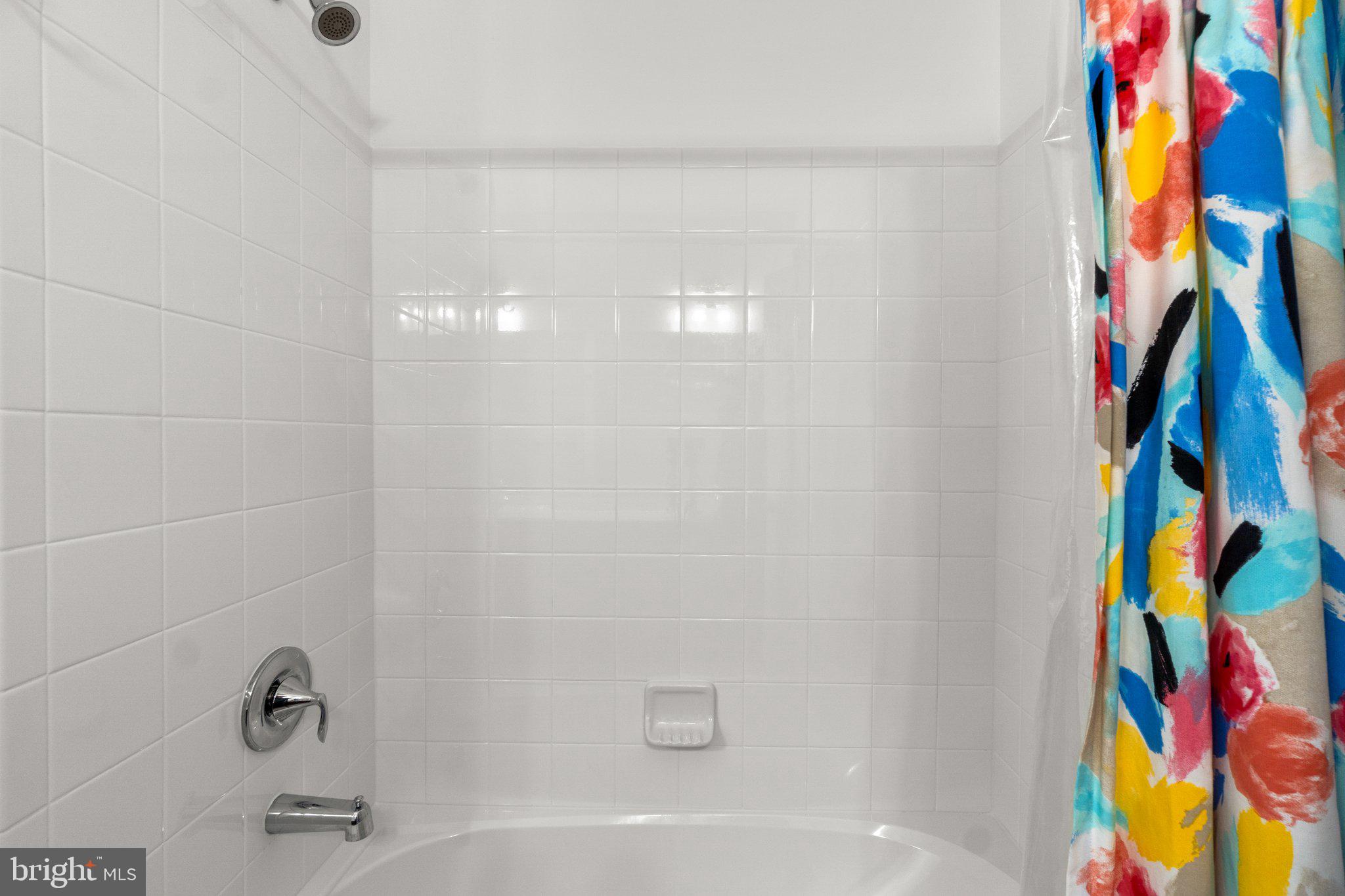 TALLYN RIDGE - Residential