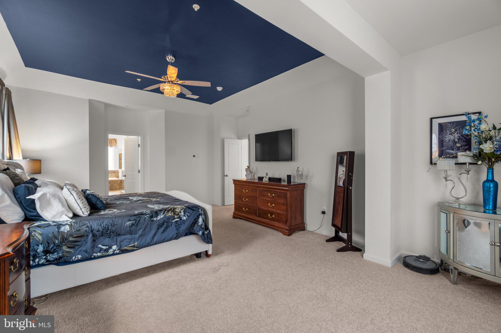 TALLYN RIDGE - Residential