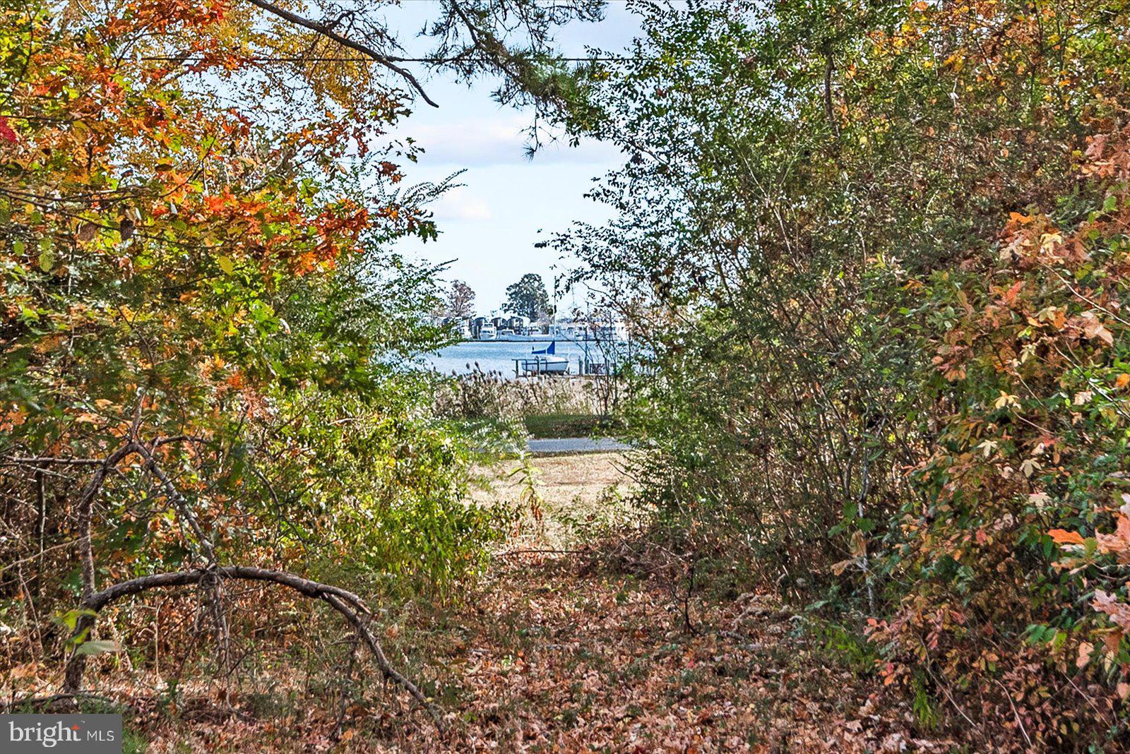 WESTMORELAND SHORES - Residential