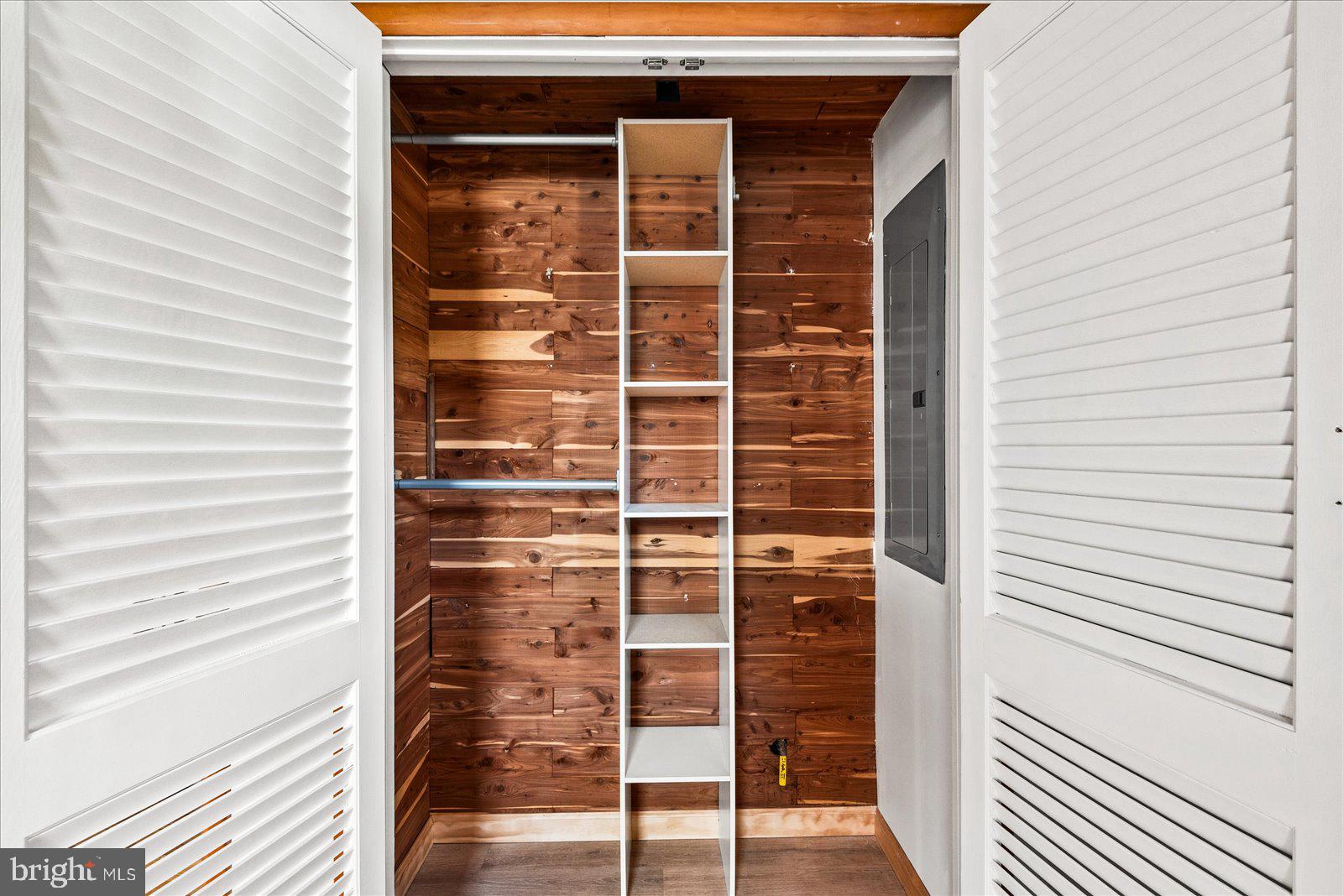 WESTMORELAND SHORES - Residential