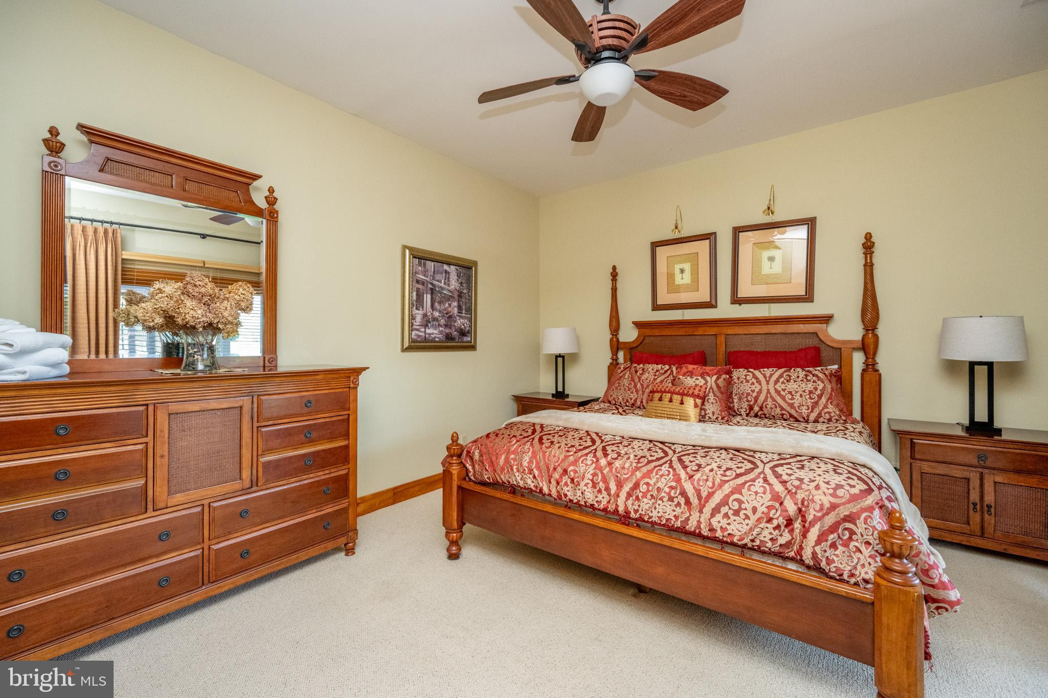 WATERFRONT GREENS - Residential