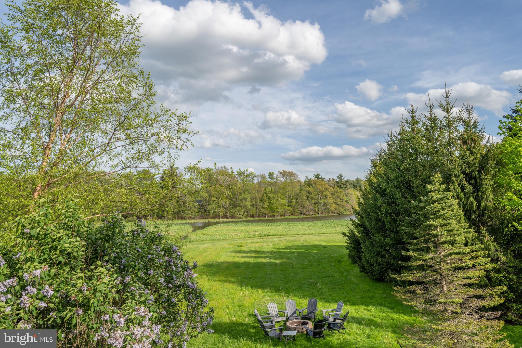 WATERFRONT GREENS - Residential