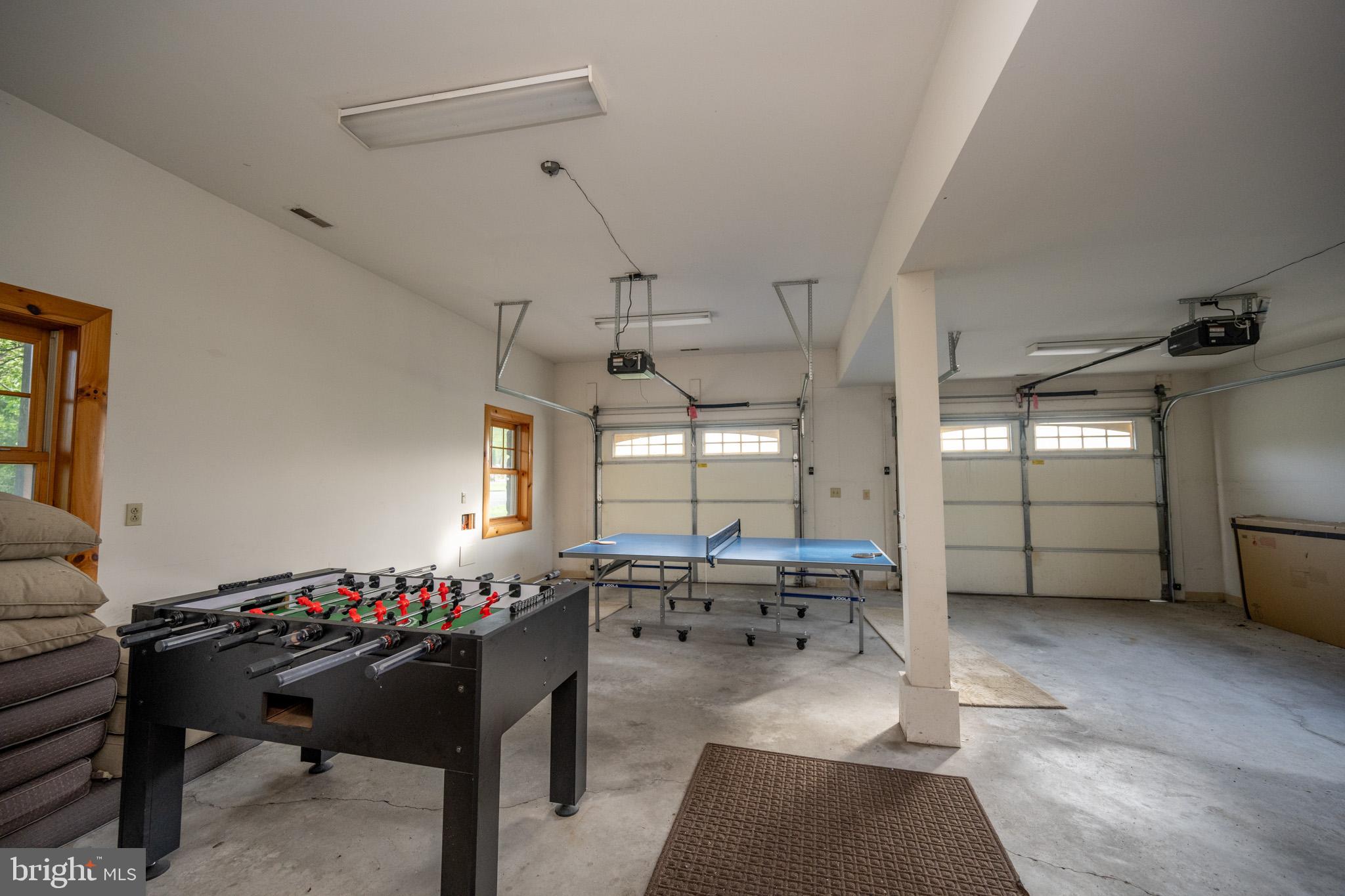 WATERFRONT GREENS - Residential