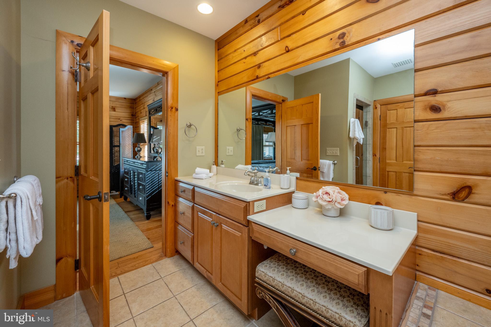 WATERFRONT GREENS - Residential