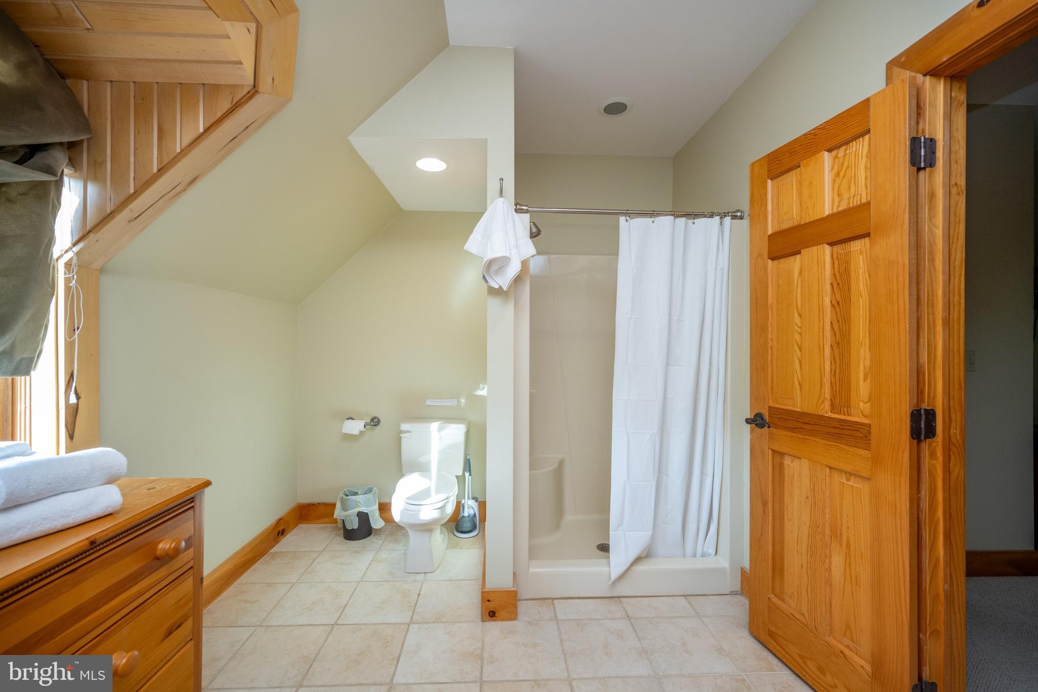 WATERFRONT GREENS - Residential