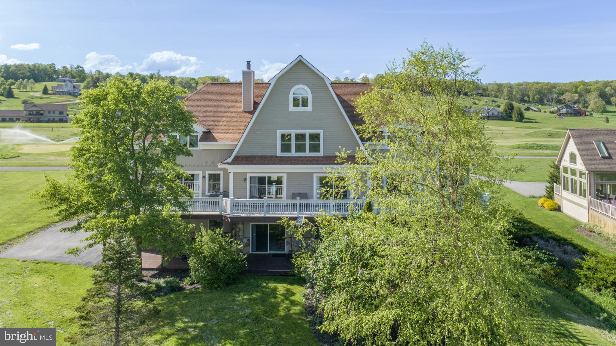 WATERFRONT GREENS - Residential