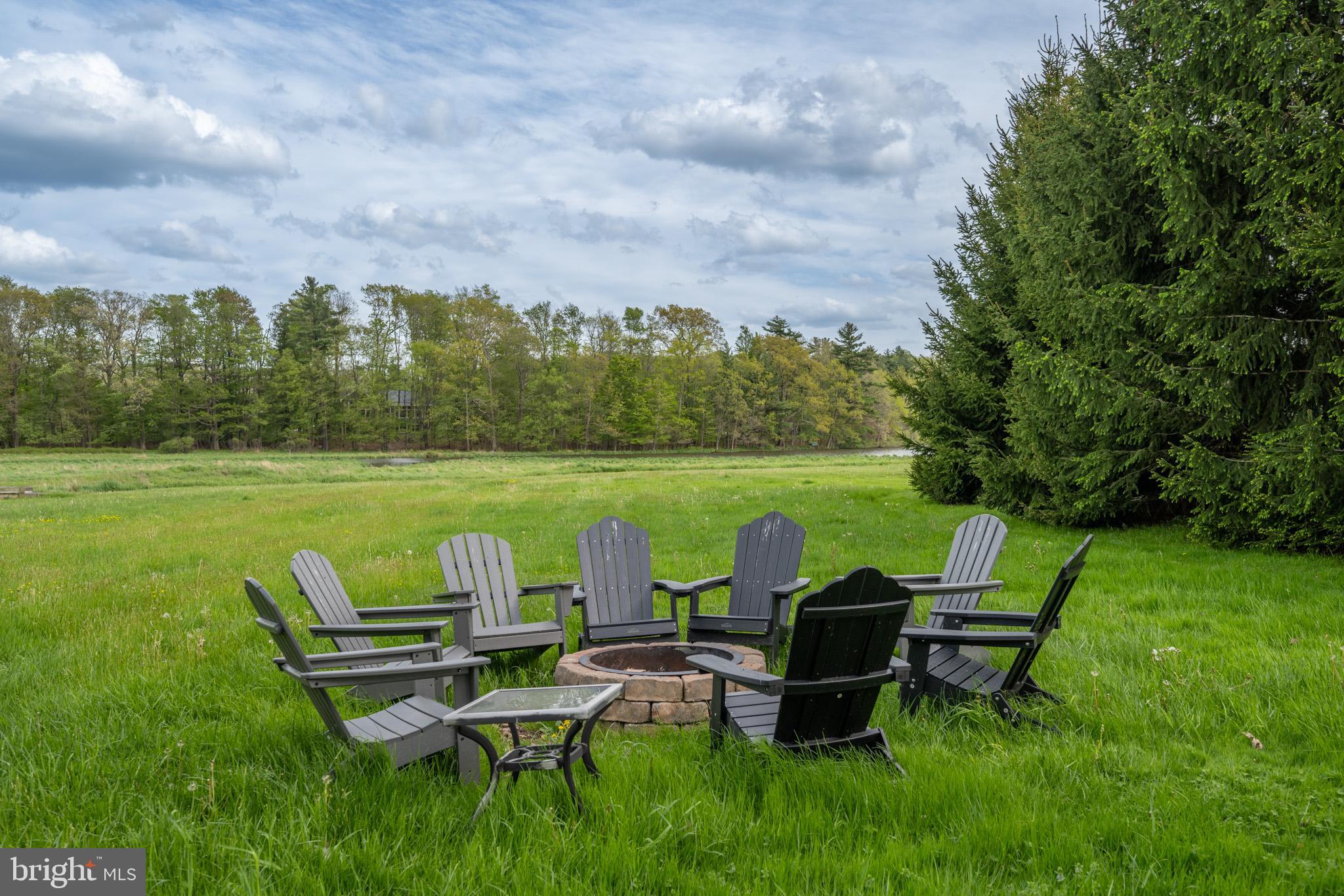 WATERFRONT GREENS - Residential