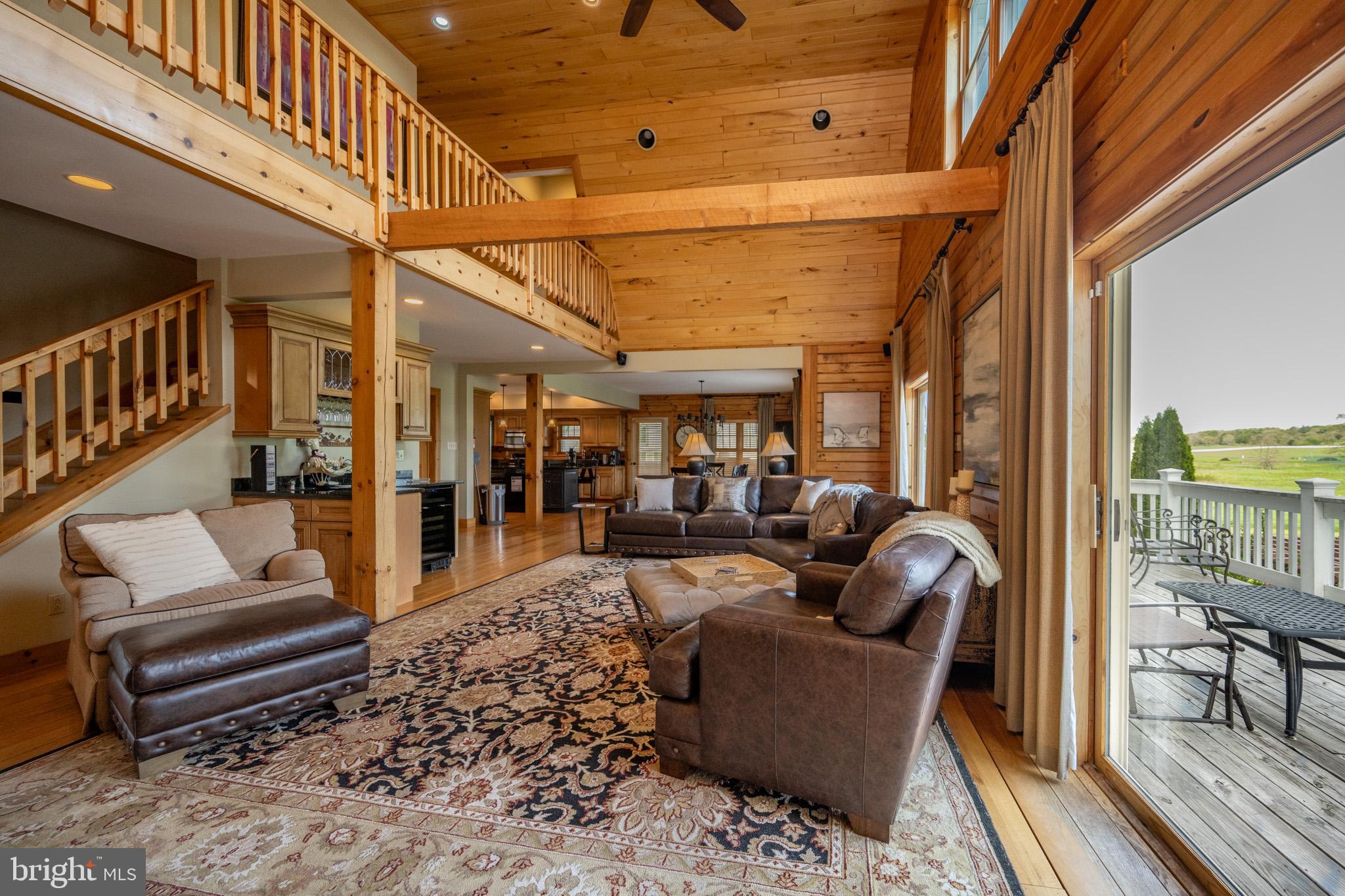 WATERFRONT GREENS - Residential