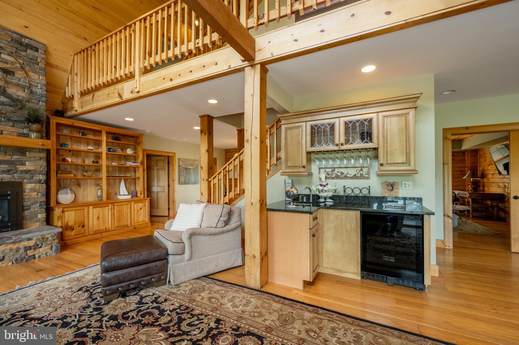 WATERFRONT GREENS - Residential