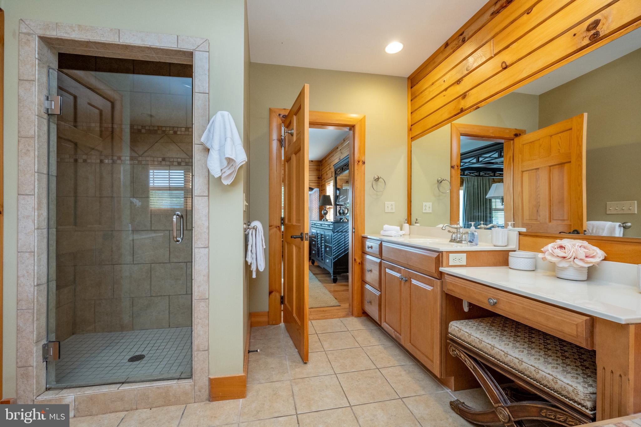 WATERFRONT GREENS - Residential