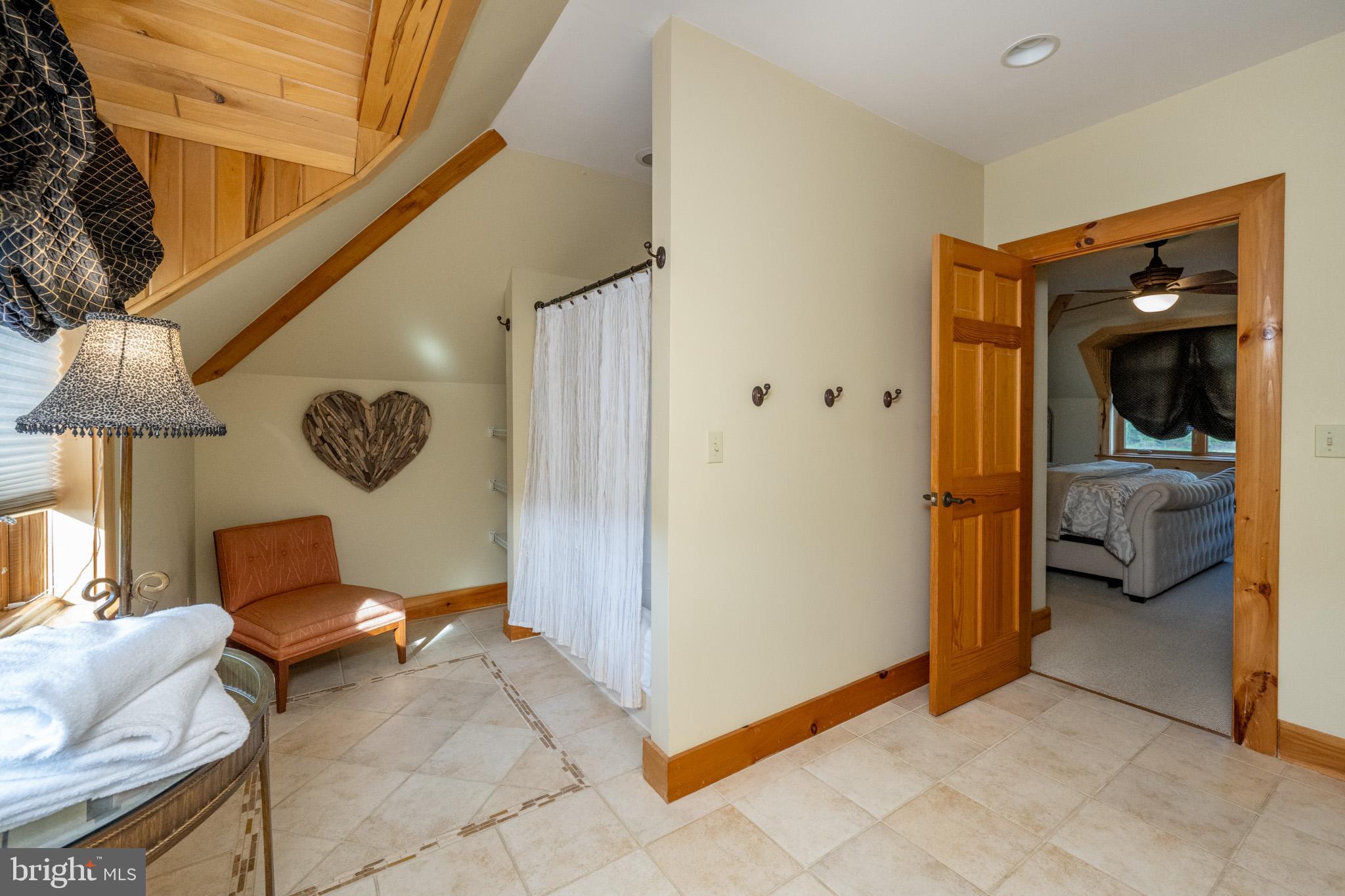 WATERFRONT GREENS - Residential