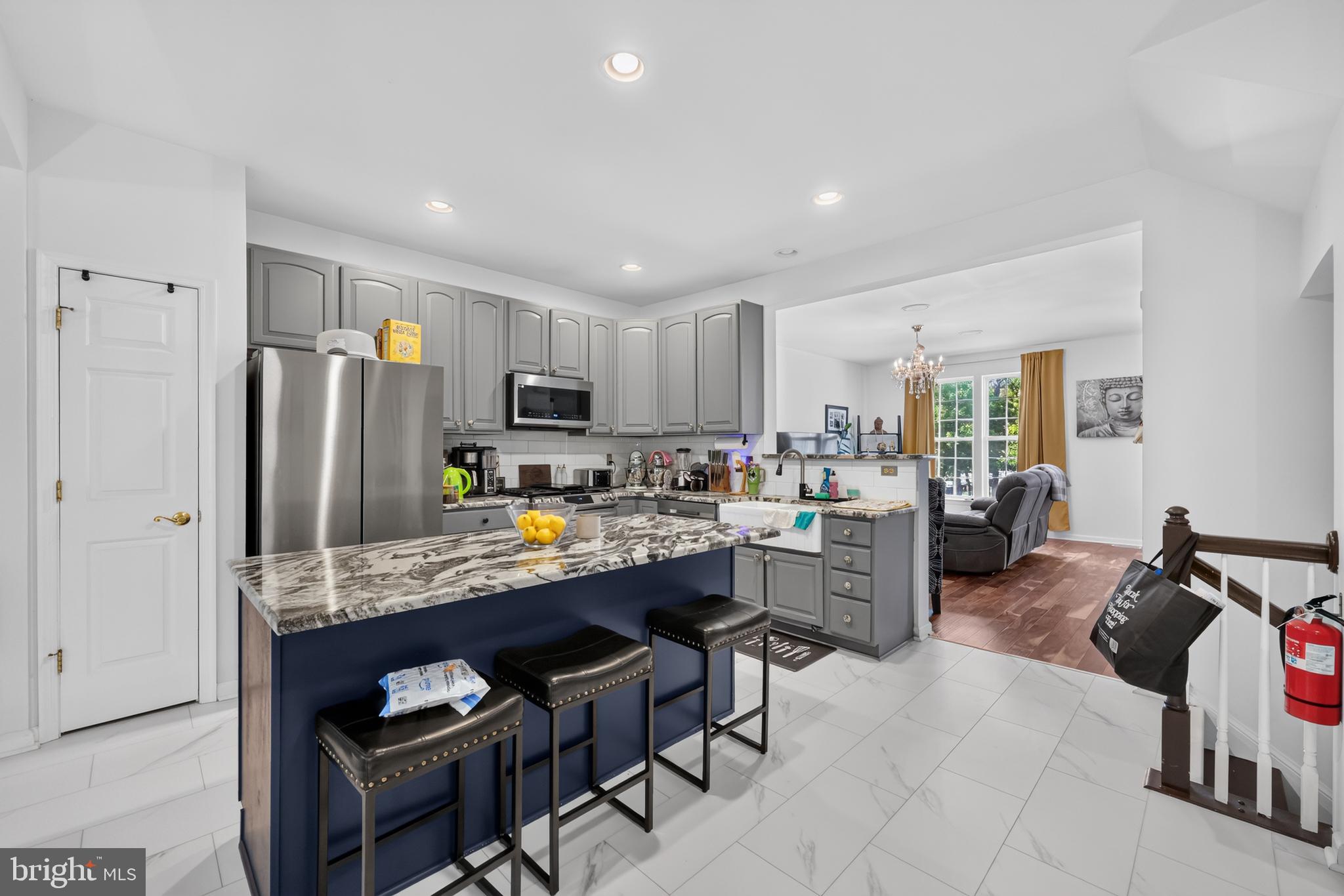 118 COLTS NECK DRIVE