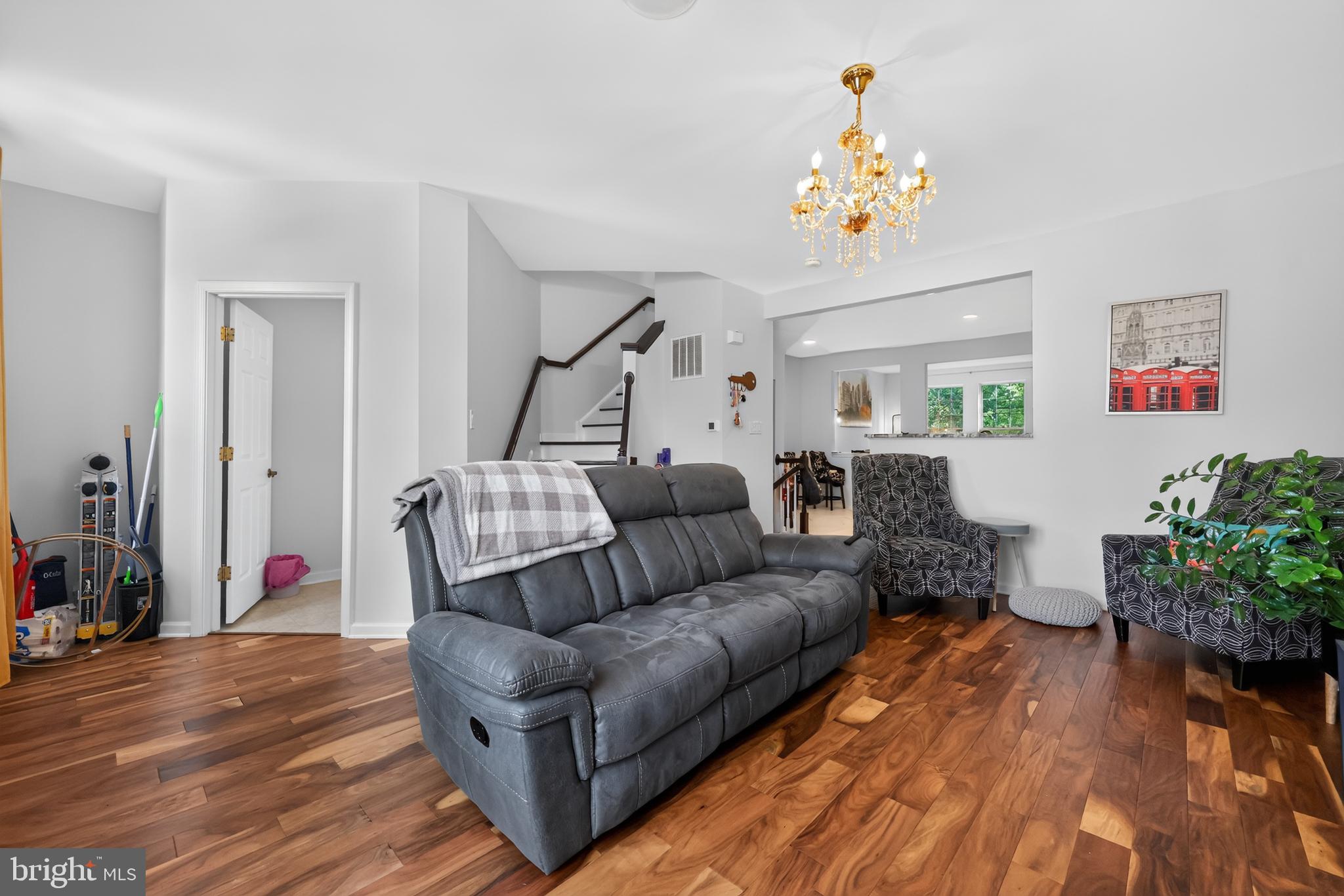118 COLTS NECK DRIVE