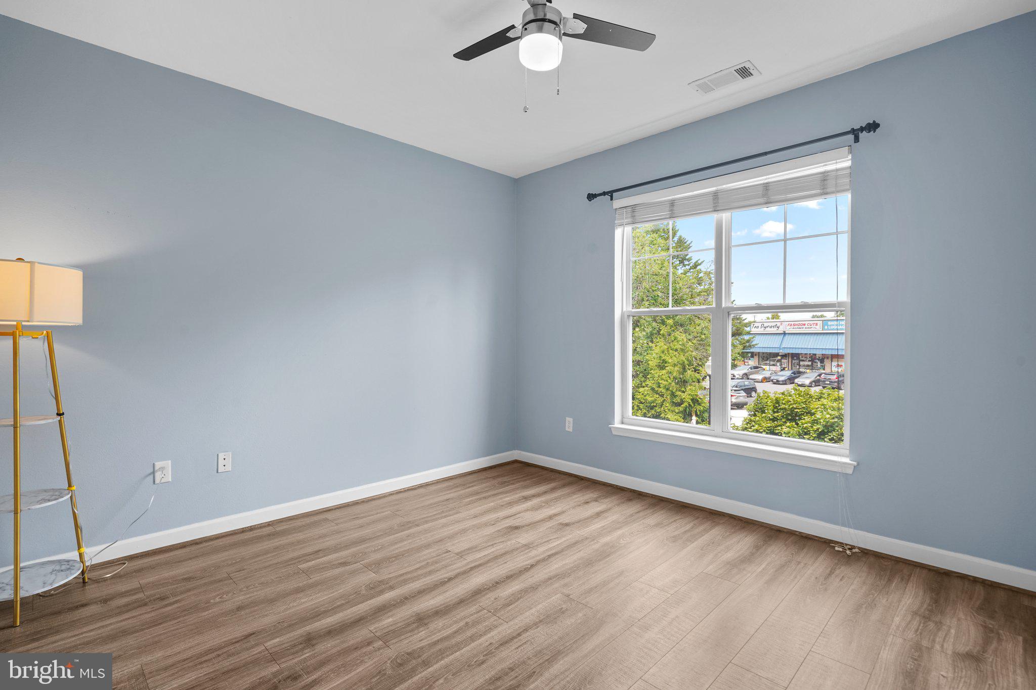 FITZ AT ROCKVILLE TOWN C - Residential Lease