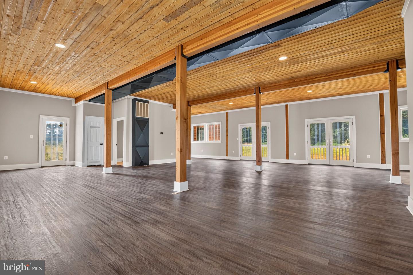38217 MOUNTAIN AIR LANE