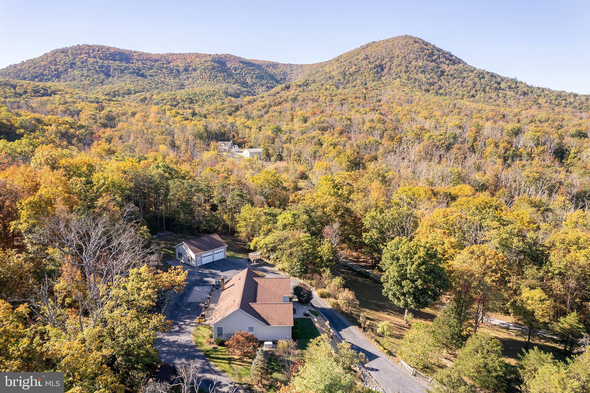 STONEY MOUNTAIN ESTATES - Residential