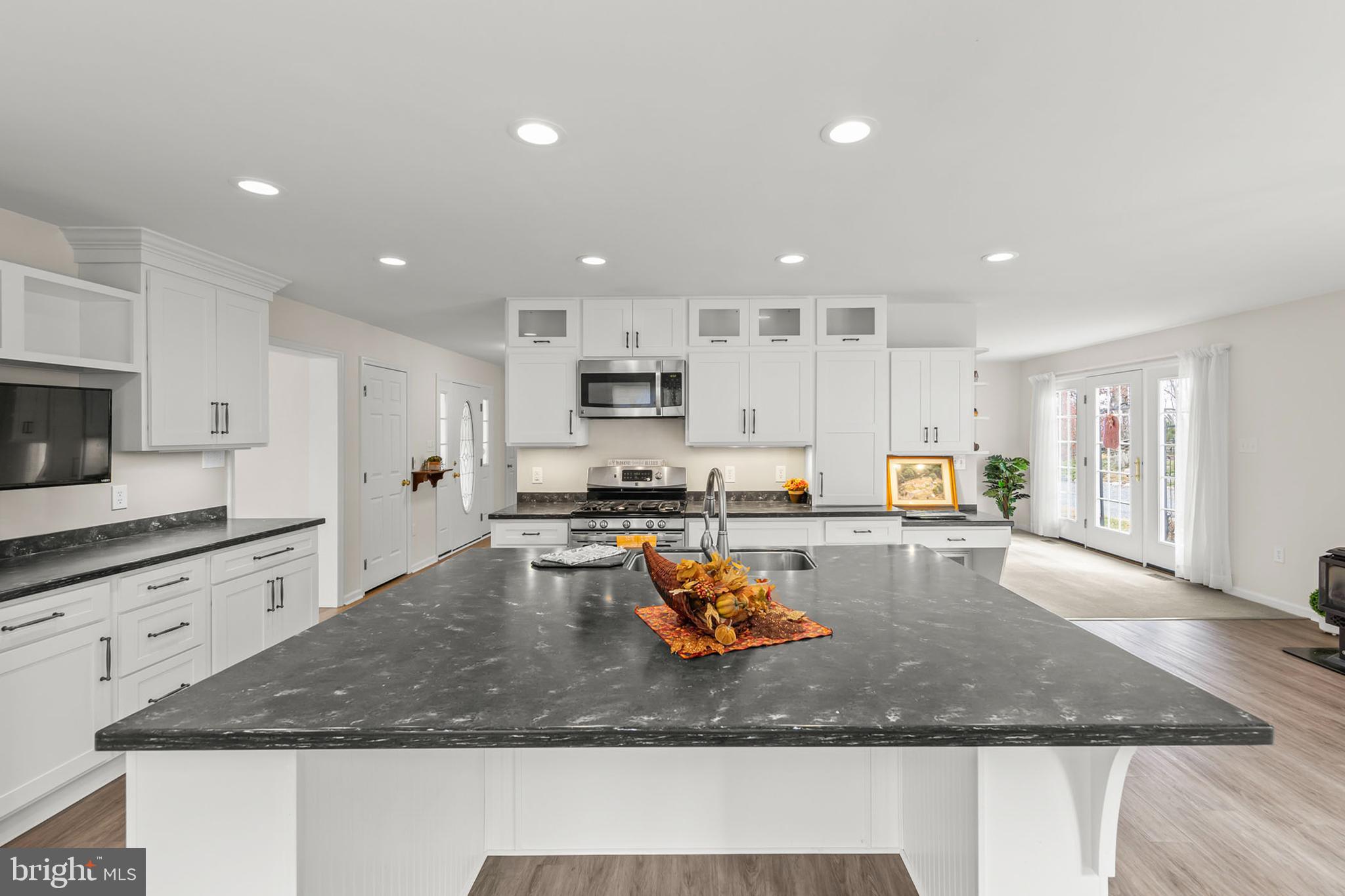 STONEY MOUNTAIN ESTATES - Residential