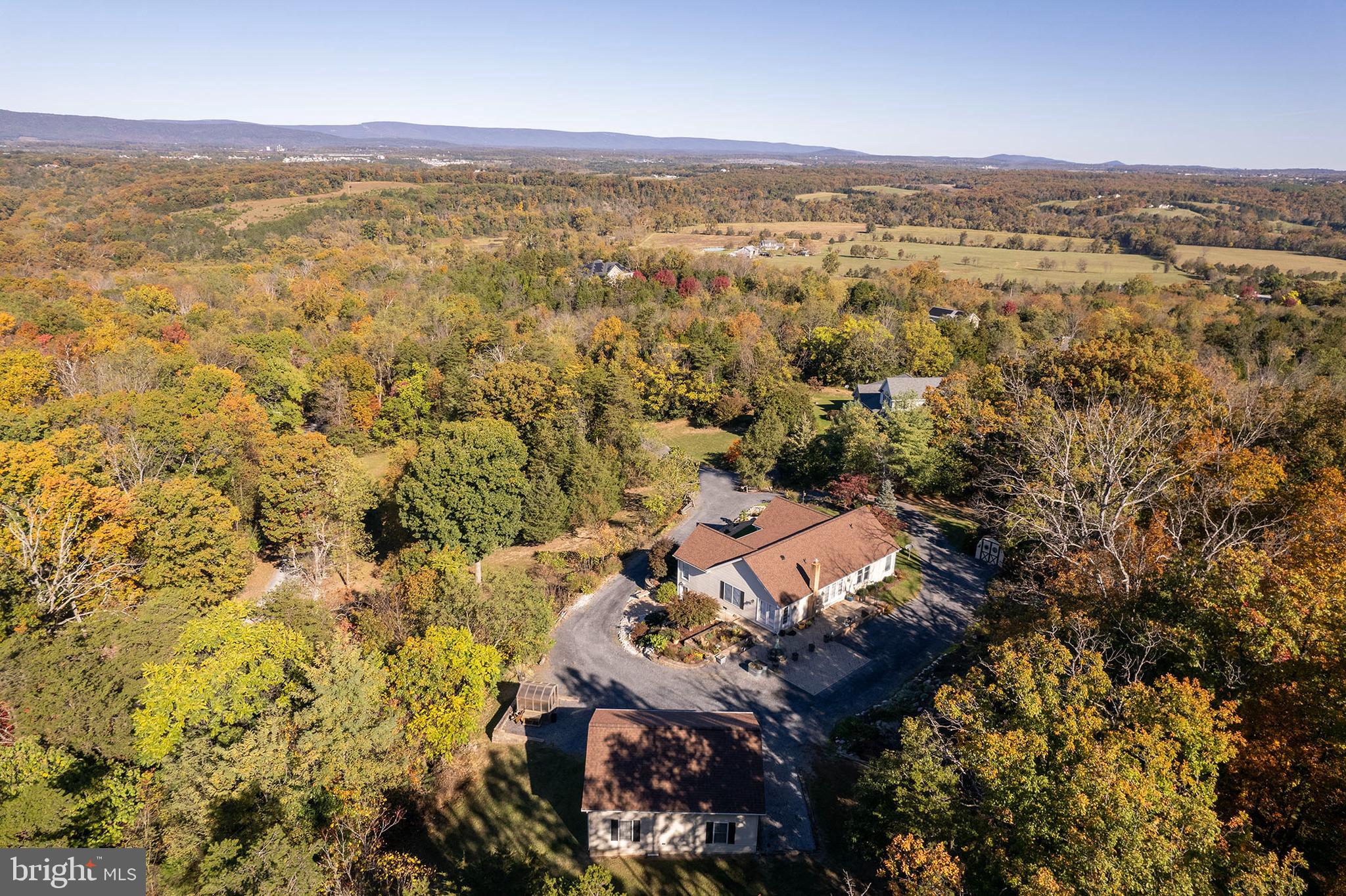 STONEY MOUNTAIN ESTATES - Residential