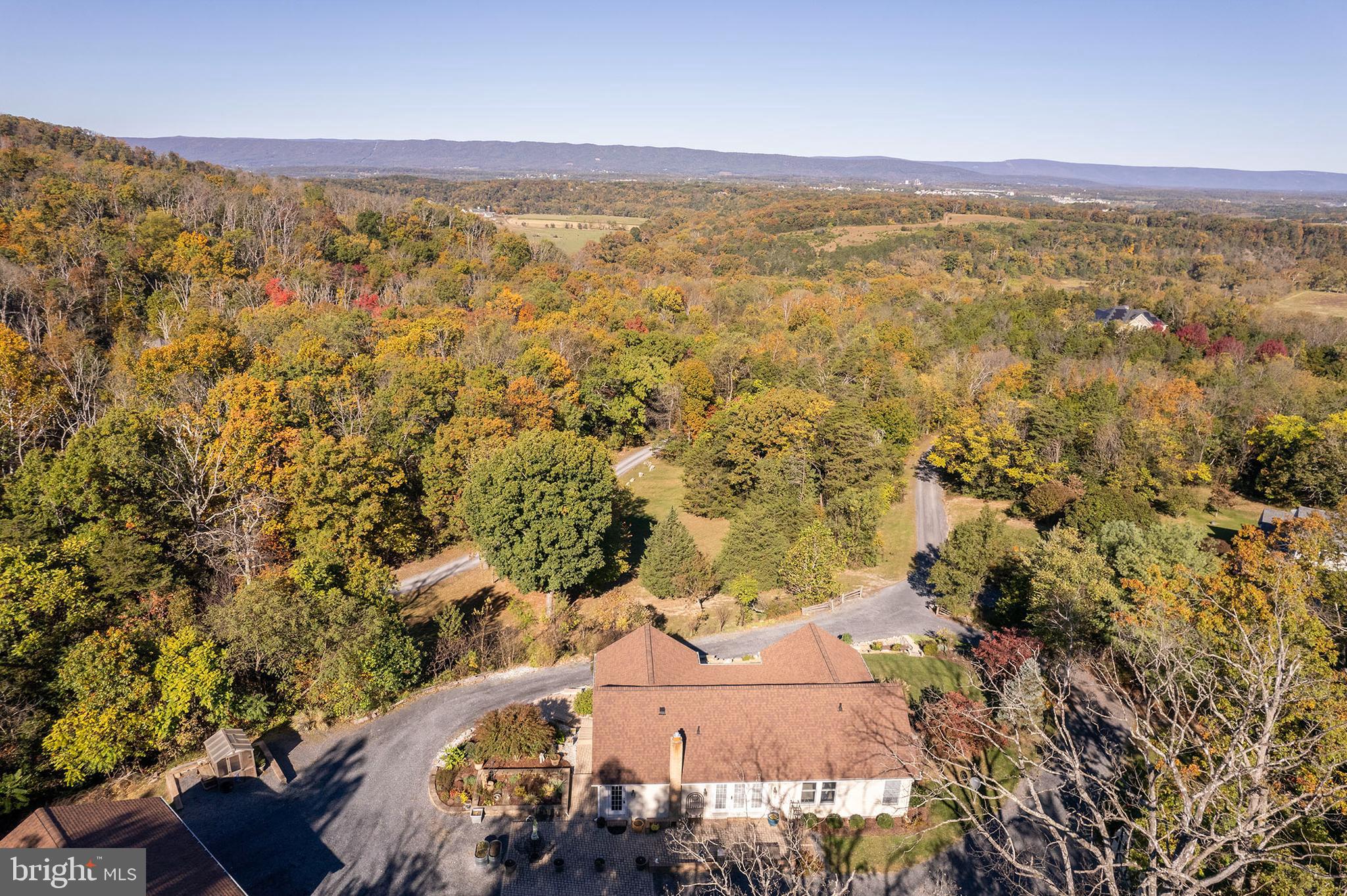 STONEY MOUNTAIN ESTATES - Residential