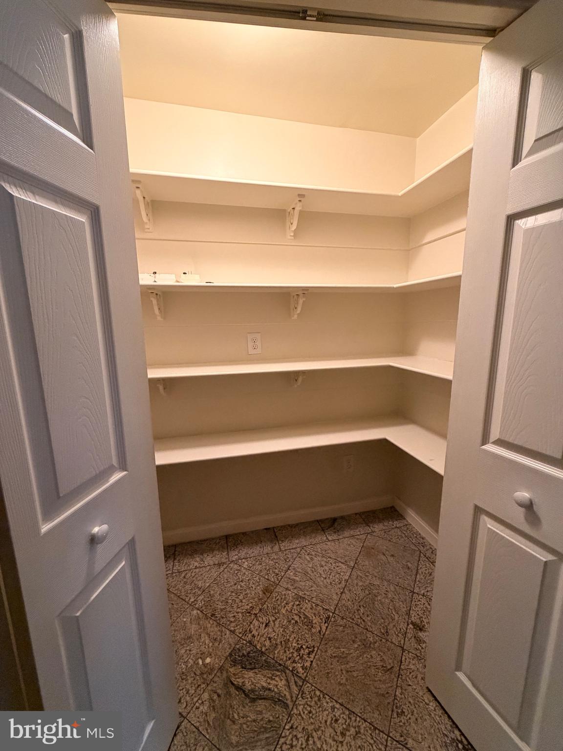 MARUMSCO WOODS - Residential Lease