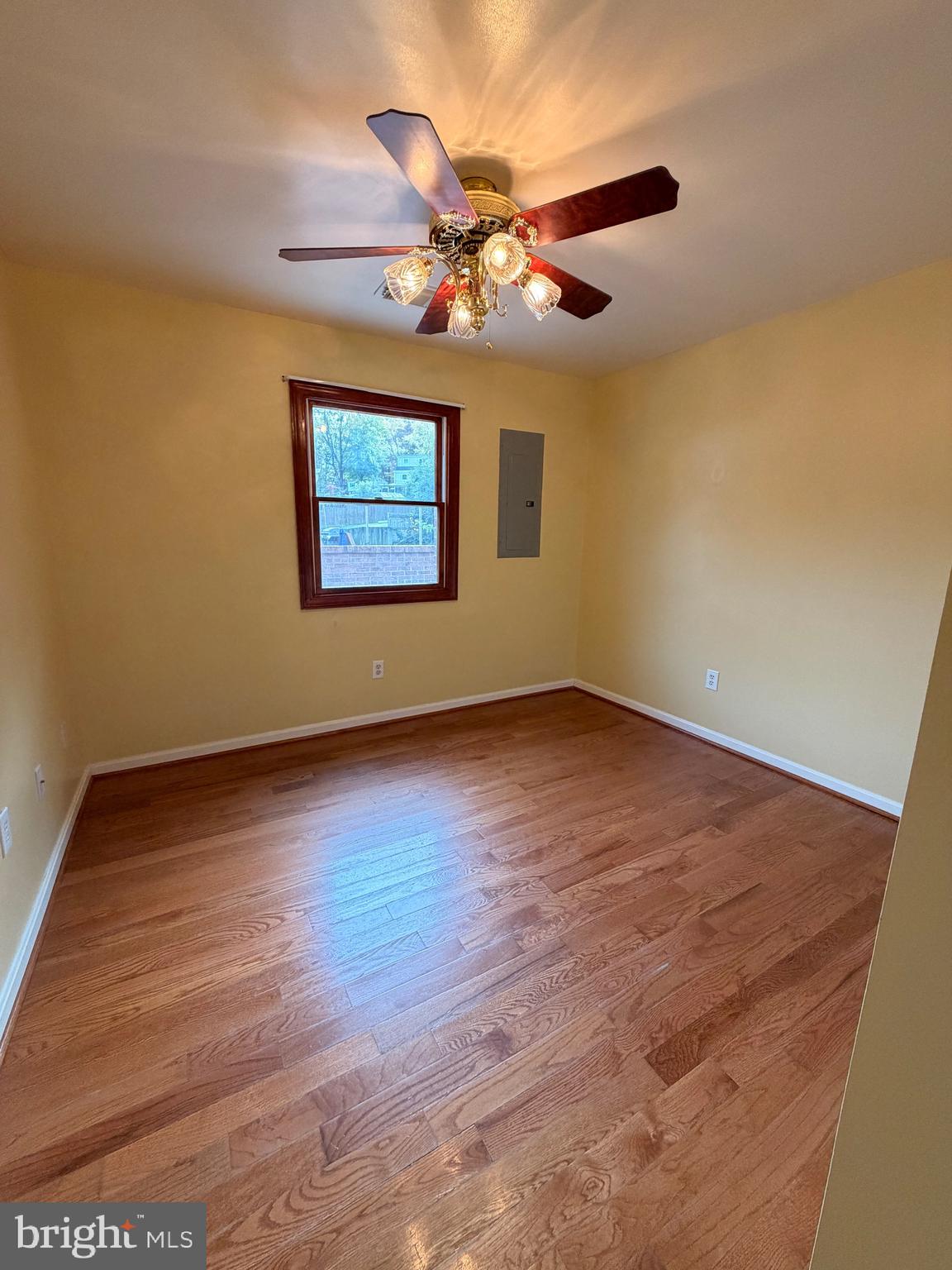 MARUMSCO WOODS - Residential Lease