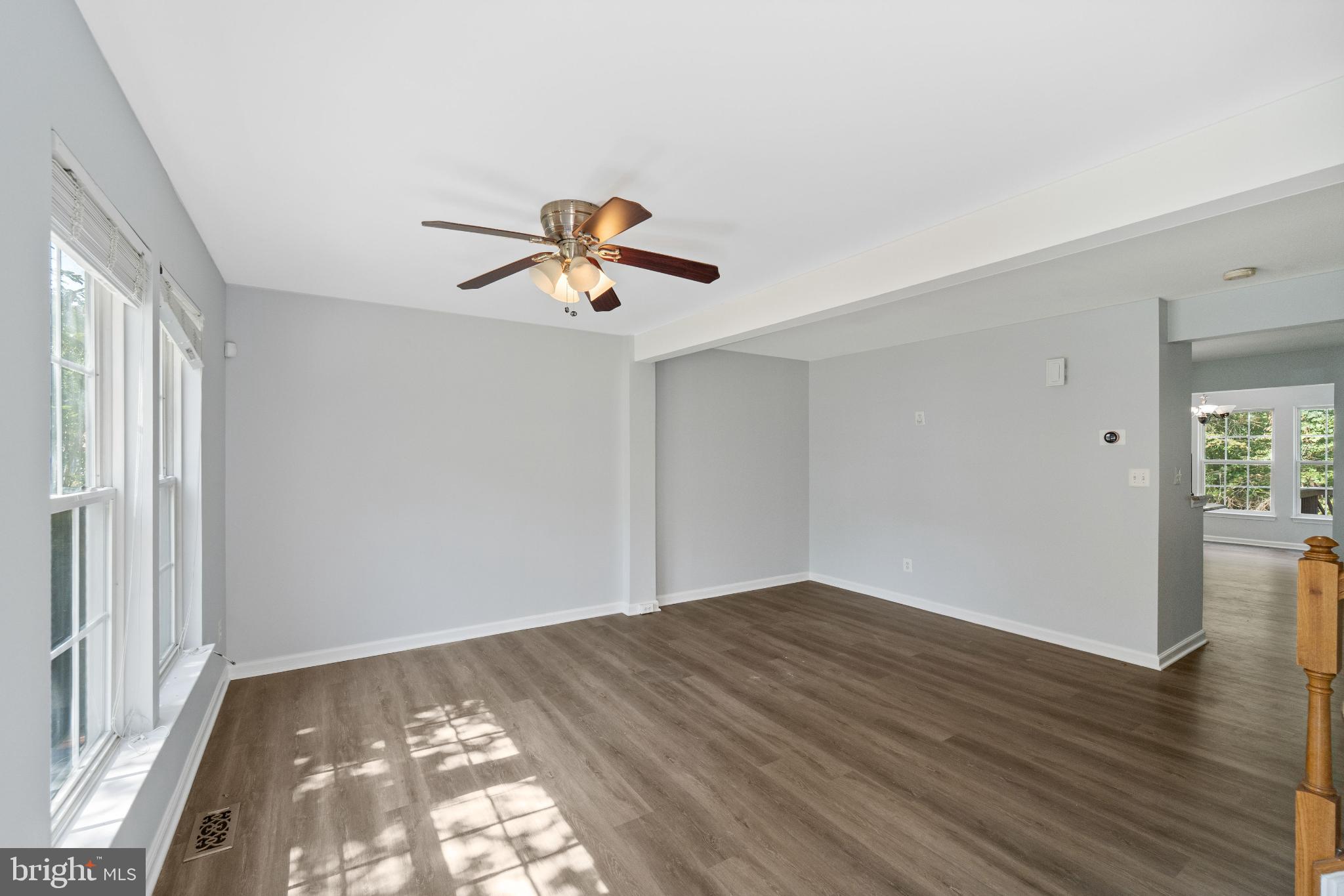 15743 VIEWPOINT CIRCLE