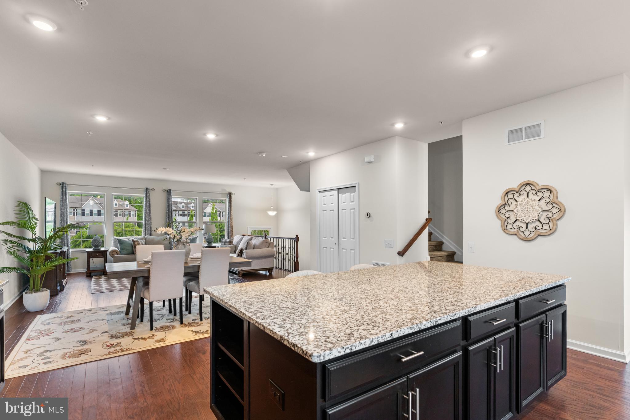 WARMINSTER HGTS - Residential