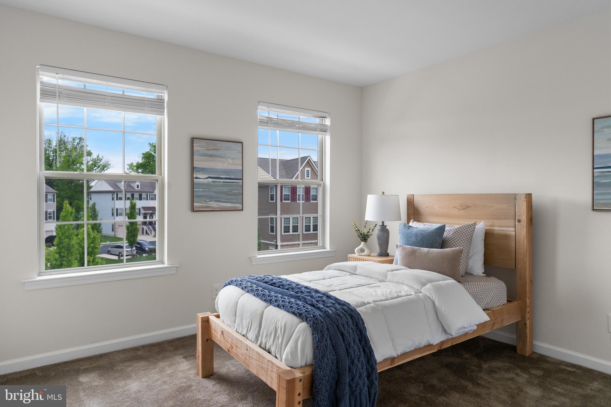 WARMINSTER HGTS - Residential