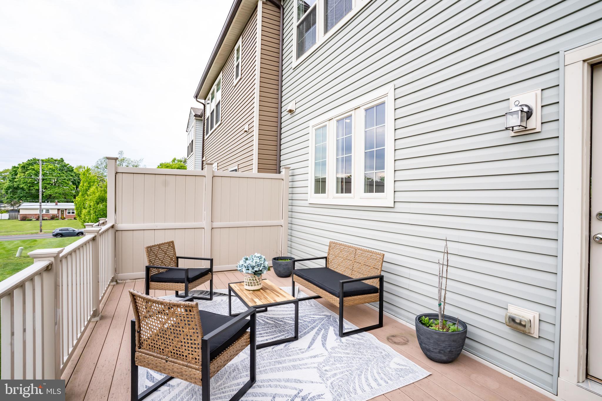 WARMINSTER HGTS - Residential