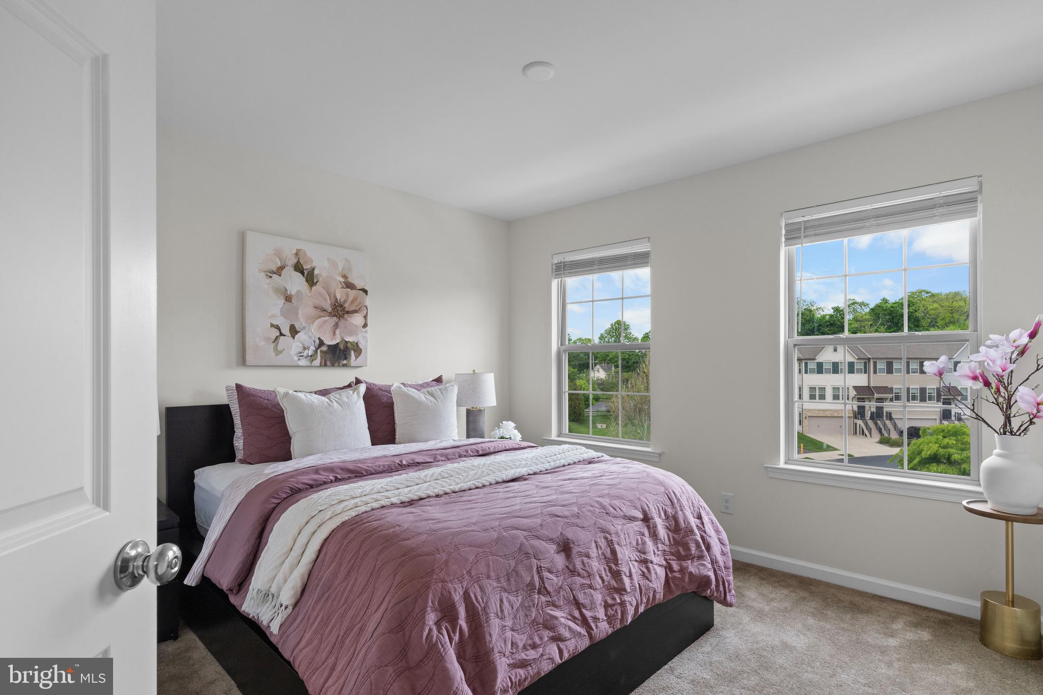 WARMINSTER HGTS - Residential