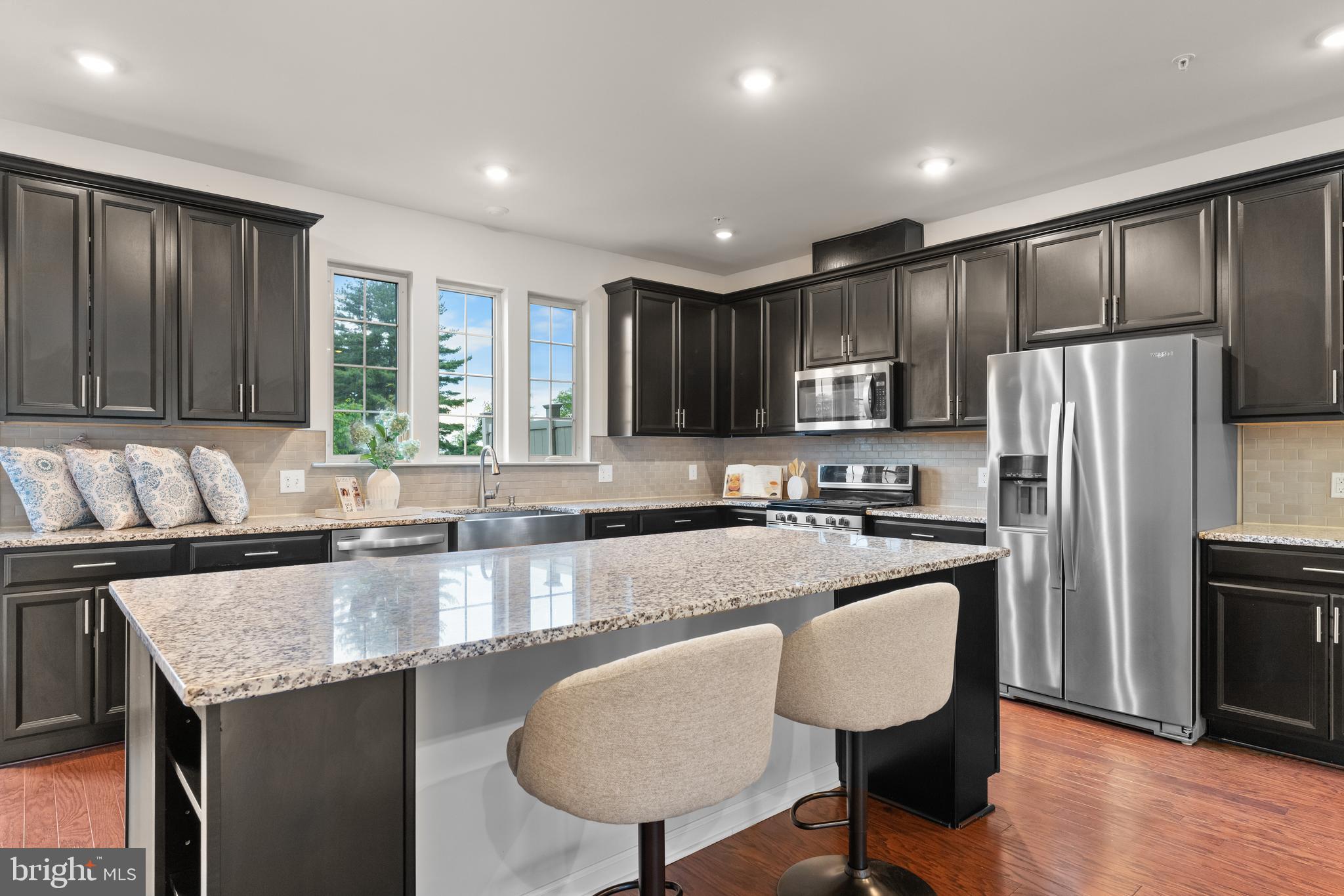 WARMINSTER HGTS - Residential
