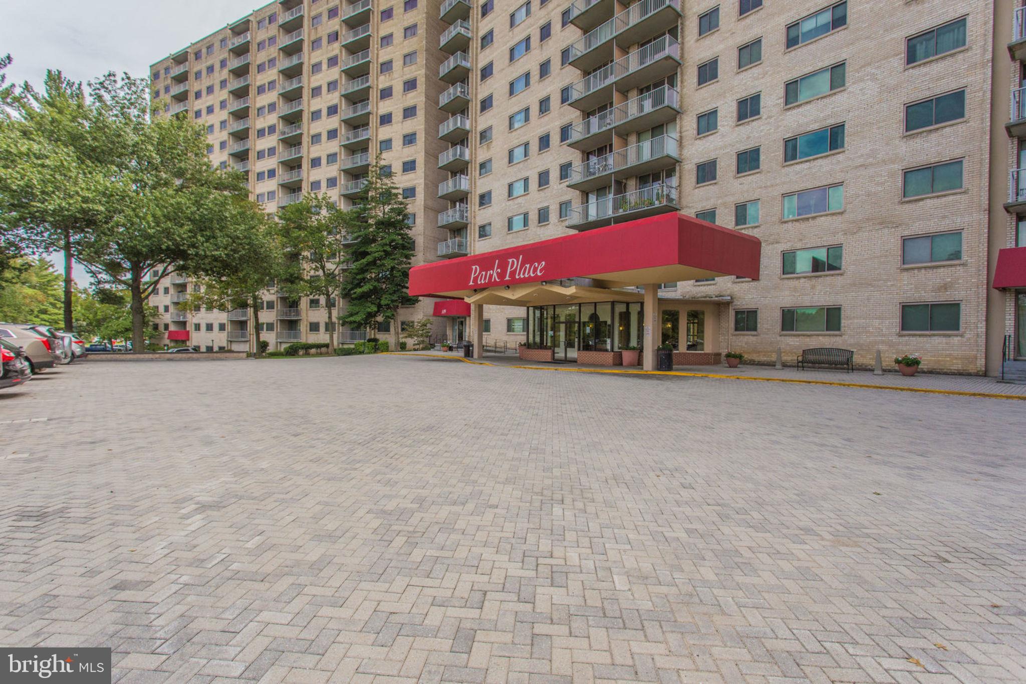PARK PLACE - Residential Lease